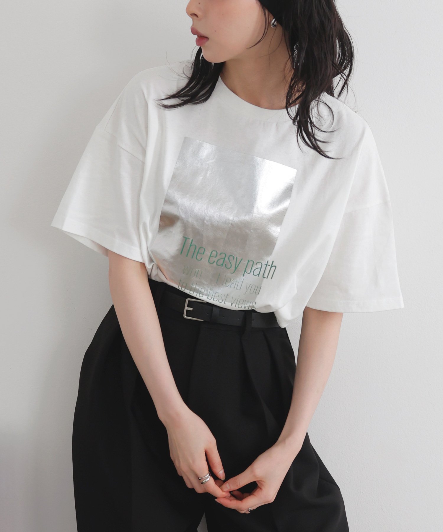 【リアン/Lian】のメタリック箔プリントビックTシャツ インテリア・キッズ・メンズ・レディースファッション・服の通販 founy(ファニー) 　ファッション　Fashion　レディースファッション　WOMEN　トップス・カットソー　Tops/Tshirt　シャツ/ブラウス　Shirts/Blouses　ロング / Tシャツ　T-Shirts　ホワイト1|ID: prp329100004531819 ipo3291000000032329866