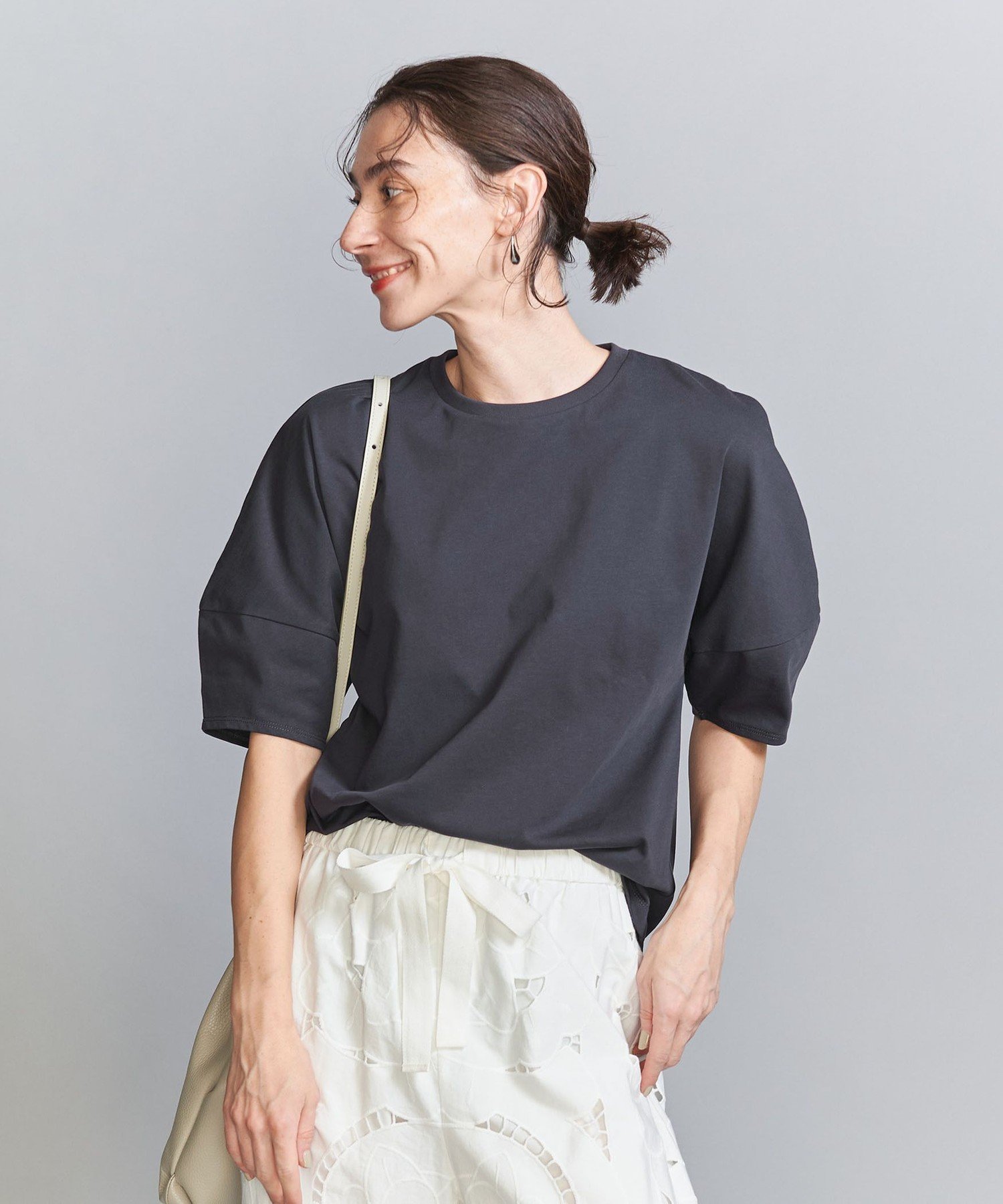 【ビューティ&ユース ユナイテッドアローズ/BEAUTY&YOUTH / UNITED ARROWS】のコットン カーブスリーブ 5分袖カットソー インテリア・キッズ・メンズ・レディースファッション・服の通販 founy(ファニー) 　ファッション　Fashion　レディースファッション　WOMEN　トップス・カットソー　Tops/Tshirt　カットソー　Cut and Sewn　インナー　Inner　カットソー　Cut And Sew　シンプル　Simple　スリーブ　Sleeve　バランス　Balance　ボトム　Bottom　おすすめ　Recommend　DK.GRAY|ID: prp329100004531830 ipo3291000000032293306