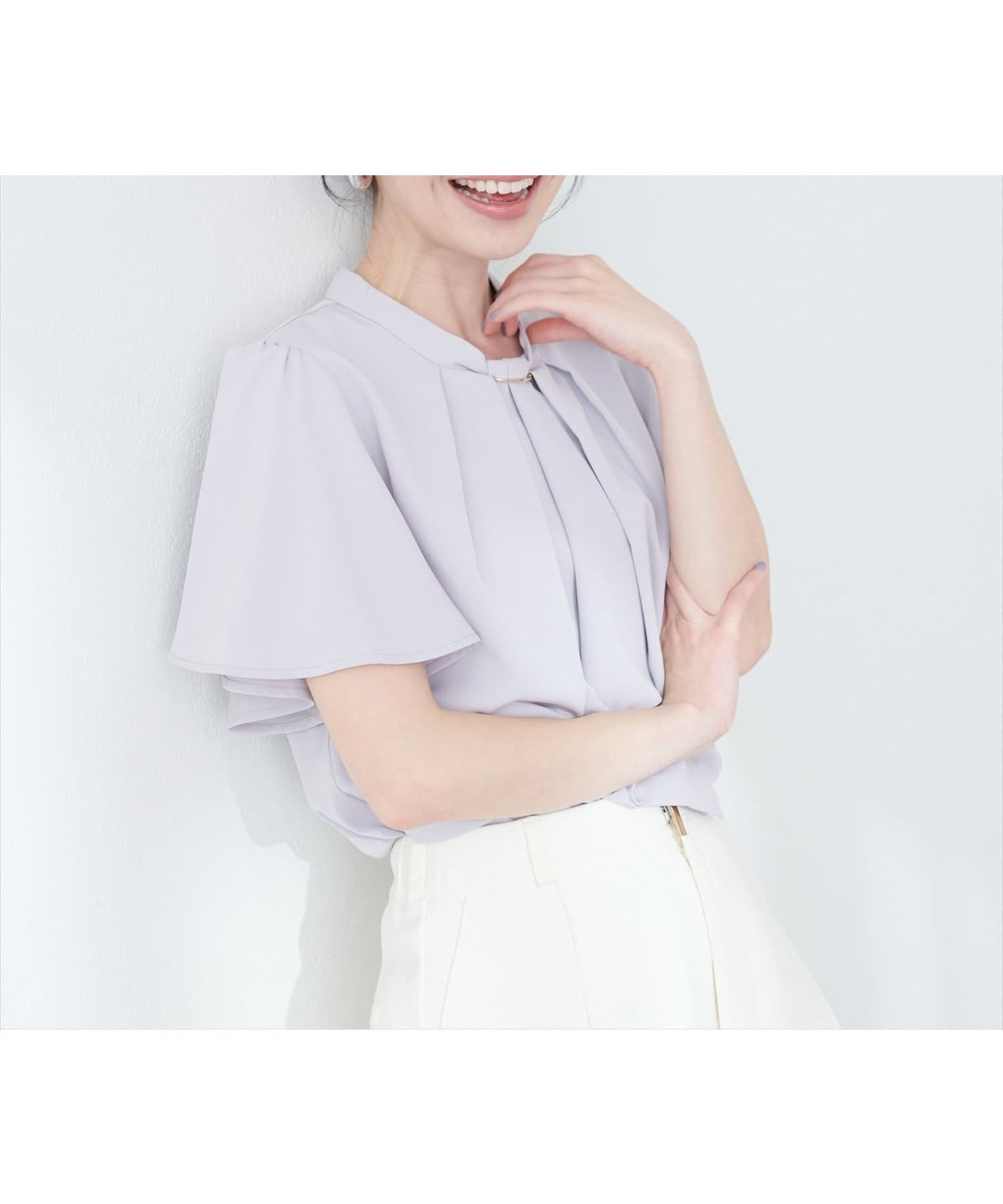 【ナチュラルクチュール/natural couture】のゴールドバー付きボウタイブラウス 人気、トレンドファッション・服の通販 founy(ファニー) 　ファッション　Fashion　レディースファッション　Fashion for Women　トップス・カットソー　Cut & Sew Tops　シャツ・ブラウス・オフィスカジュアル　Elegant Blouses & Button-Ups　2025年　2025　2025春夏・S/S　Spring/Summer 2025 SS25　おすすめ　Recommended / Our Picks　シンプル　Simple, Minimal　スラックス　Slacks, Dress Pants　デニム　Denim, Jeans Material　トレンド　Trend, Trending Now　フェミニン　Feminine, Girly　フレア　Flare, Flared　マーメイド　Mermaid, Fishtail Silhouette　エレガント 上品　Elegant　 other-1|ID: prp329100004531977 ipo3291000000033298031