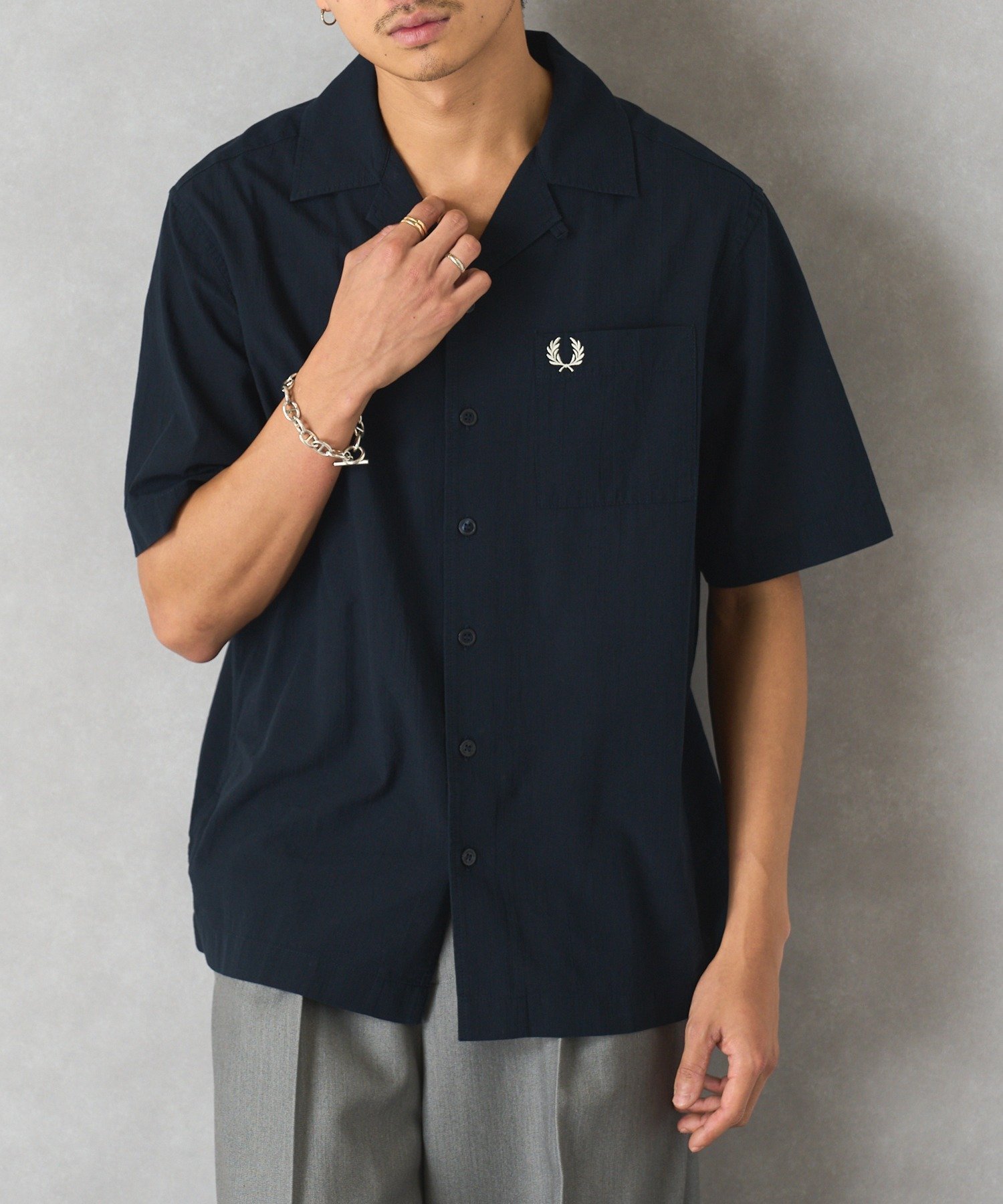 【カセットチャート/Cassette Chart】のFRED PERRY/LIGHTWEIGHT TEXTURE REVERE COL インテリア・キッズ・メンズ・レディースファッション・服の通販 founy(ファニー) 　ファッション　Fashion　レディースファッション　Fashion for Women　アクセサリー　Fashion Accessories　厚底　Platform Shoes　カーゴパンツ　Cargo Pants, Utility Pants　クラシカル　Classical, Vintage-Inspired　クラシック　Classic, Timeless Style　サンダル　Sandals, Summer Shoes　シルバー　Silver, Metallic Silver　シンプル　Simple, Minimal　スタイリッシュ　Stylish, Fashionable　スニーカー　Sneakers, Trainers　デニム　Denim, Jeans Material　トレンド　Trend, Trending Now　人気　Popular, Best Seller　ハーフ　Half, Half-Length　ボトム　Bottoms, Lower Wear　ポロシャツ　Polo Shirt, Collared Tee　モッズコート　Mods Coat, Military Parka　ワンポイント　One Point, Statement Accent　再入荷　Restock / Back in Stock　おすすめ　Recommended / Our Picks　エレガント 上品　Elegant　NVY|ID: prp329100004532071 ipo3291000000033509762