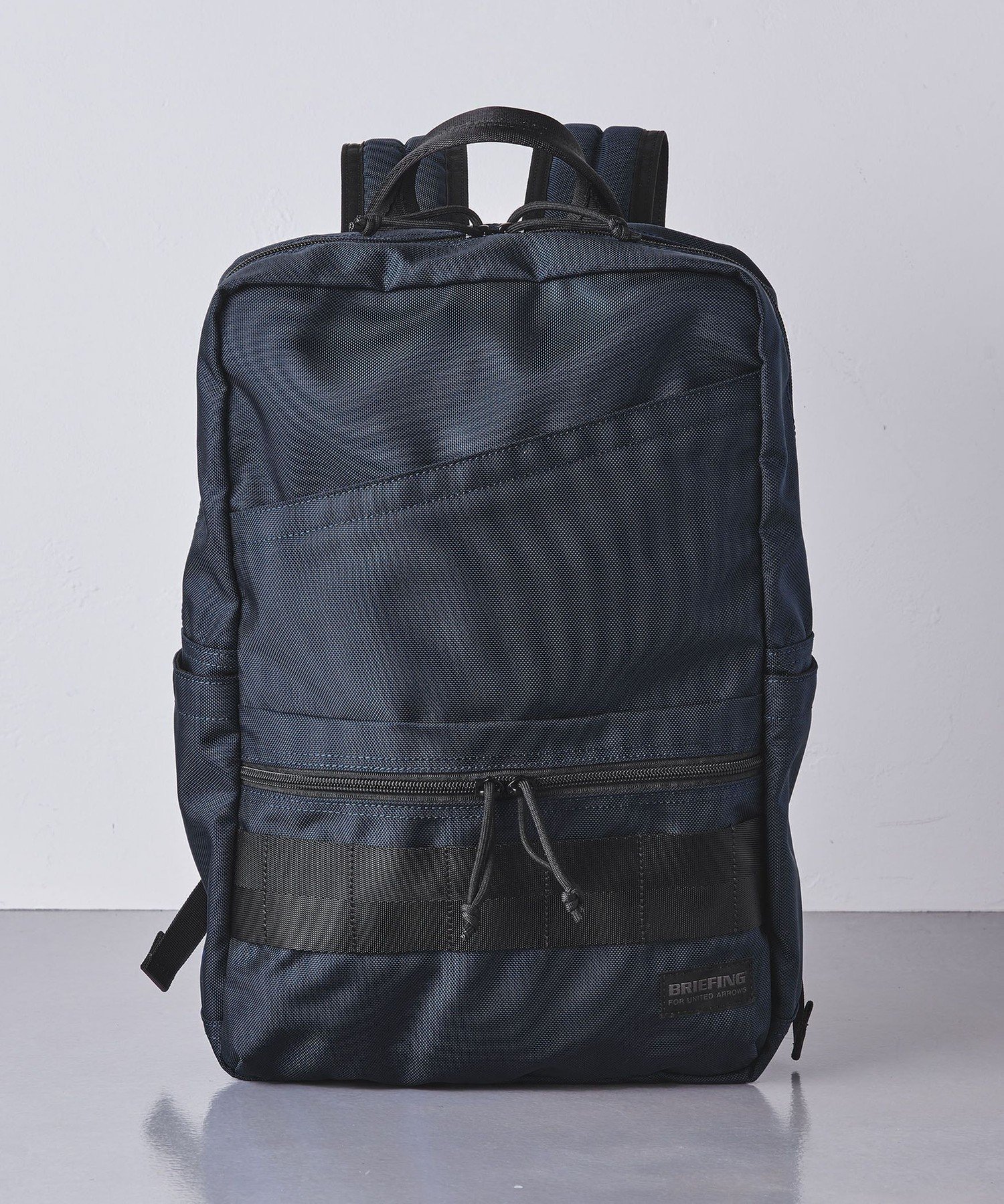 【ユナイテッドアローズ/UNITED ARROWS / MEN】の【別注】 BRIEFING SLIM PACK/リュック インテリア・キッズ・メンズ・レディースファッション・服の通販 founy(ファニー) 　ファッション　Fashion　メンズファッション　MEN　傘　Umbrella　シューズ　Shoes　ジャケット　Jacket　スマート　Smart　スリム　Slim　スリーブ　Sleeve　スーツ　Suit　セットアップ　Set Up　財布　Wallet　ドレス　Dress　人気　Popularity　フィット　Fit　フロント　Front　ポケット　Pocket　別注　Special Order　ミリタリー　Military　リュック　Ruck Sack　ワーク　Work　旅行　Travel　ビジネス 仕事 通勤　Business　NAVY|ID: prp329100004532157 ipo3291000000032146292