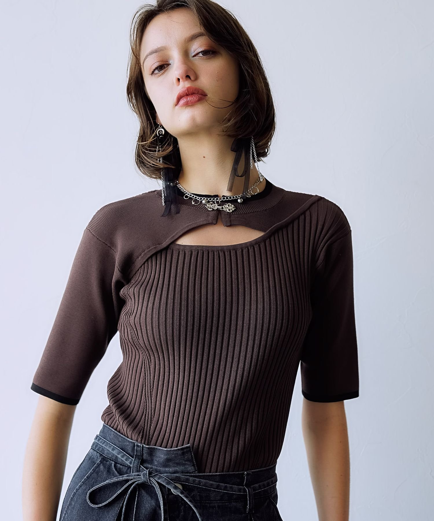 【ハレ/HARE】のフロントアキチャイナリブニット 人気、トレンドファッション・服の通販 founy(ファニー) 　ファッション　Fashion　レディースファッション　Fashion for Women　トップス・カットソー　Cut & Sew Tops　ニット　Knit Tops & Sweaters　おすすめ　Recommended / Our Picks　アクセサリー　Fashion Accessories　インナー　Innerwear　コンパクト　Compact, Small Size　シンプル　Simple, Minimal　ジャケット　Jacket, Outerwear　スリット　Slit, Slit Detail　デコルテ　Décolleté, Neckline　フロント　Front, Front Design　ワイド　Wide, Wide Fit　 other-1|ID: prp329100004532240 ipo3291000000033295040