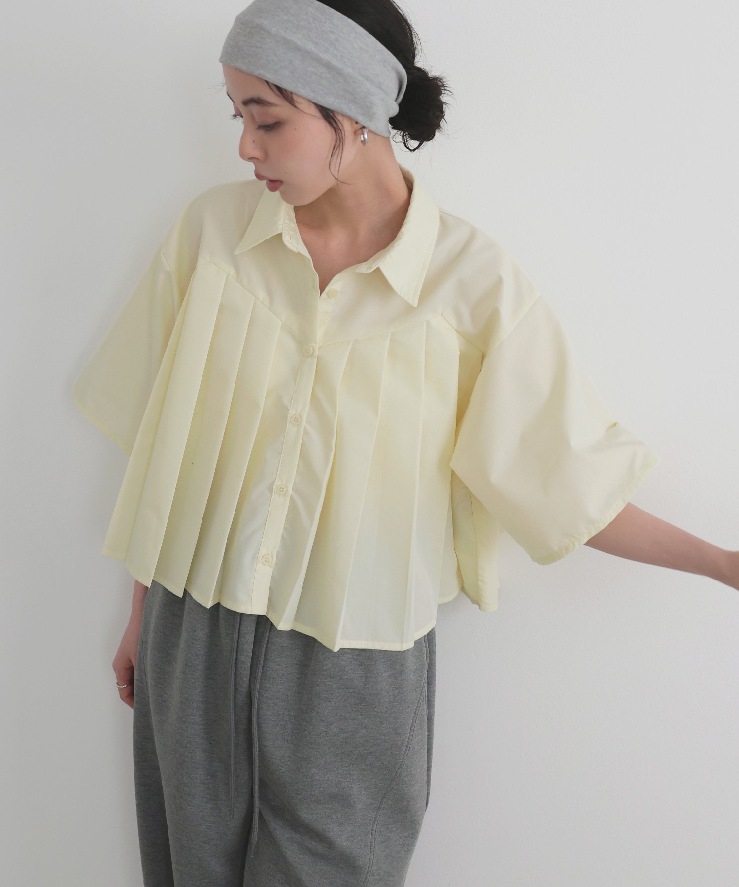 【リアン/Lian】のプリーツデザインショートシャツ インテリア・キッズ・メンズ・レディースファッション・服の通販 founy(ファニー) 　ファッション　Fashion　レディースファッション　WOMEN　トップス・カットソー　Tops/Tshirt　シャツ/ブラウス　Shirts/Blouses　プリーツ　Pleats　イエロー|ID: prp329100004532242 ipo3291000000032374989