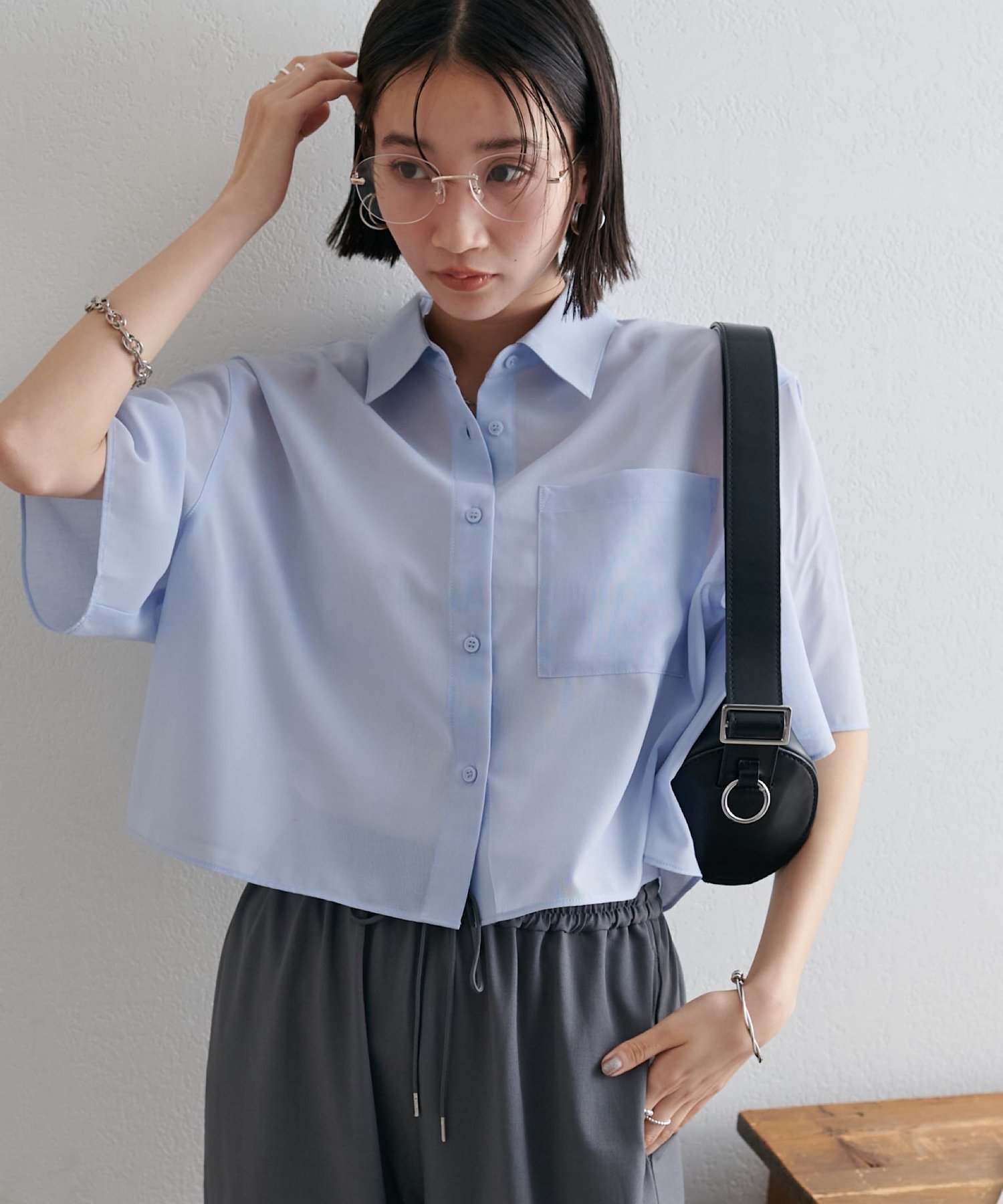 【ディスコート/Discoat】のシアー半袖クロップドシャツ《WEB限定カラーあり》 人気、トレンドファッション・服の通販 founy(ファニー) 　ファッション　Fashion　レディースファッション　Ladies' Fashion Online　トップス・カットソー　Tops/Tshirt　シャツ/ブラウス　Shirts/Blouses　クロップド　Cropped　シアー　Sheer　デニム　Denim　ワイド　Wide　半袖　Short Sleeve　夏　Summer　春　Spring　S/S・春夏　Ss・Spring/Summer　 other-1|ID: prp329100004532246 ipo3291000000032483701