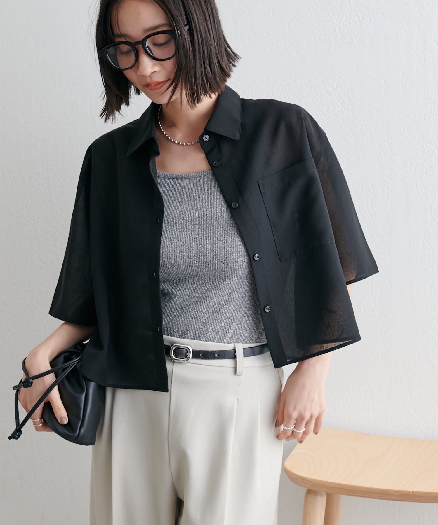【ディスコート/Discoat】のシアー半袖クロップドシャツ《WEB限定カラーあり》 インテリア・キッズ・メンズ・レディースファッション・服の通販 founy(ファニー) 　ファッション　Fashion　レディースファッション　Ladies' Fashion Online　トップス・カットソー　Tops/Tshirt　シャツ/ブラウス　Shirts/Blouses　クロップド　Cropped　シアー　Sheer　デニム　Denim　ワイド　Wide　半袖　Short Sleeve　夏　Summer　春　Spring　S/S・春夏　Ss・Spring/Summer　ブラック|ID: prp329100004532246 ipo3291000000032483712