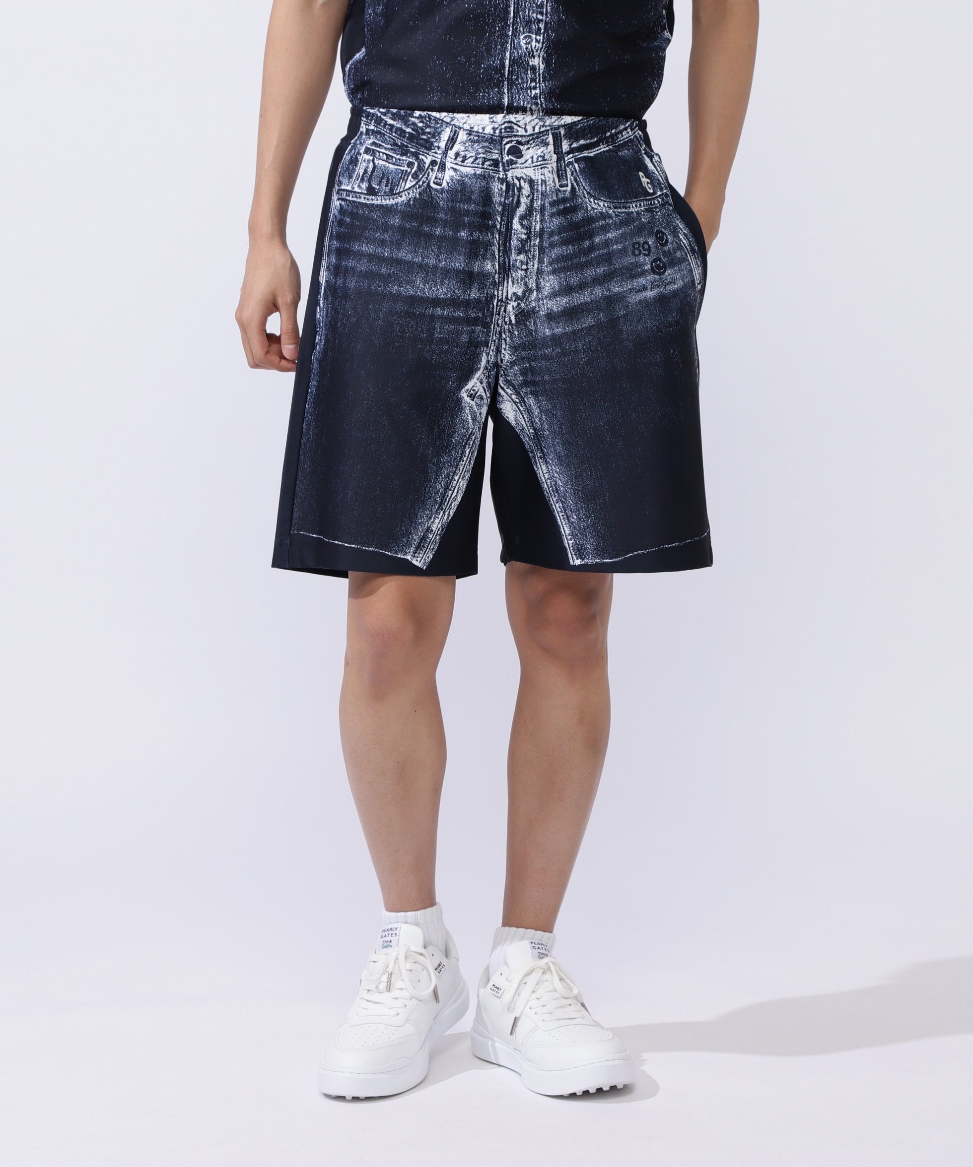 【パーリーゲイツ/PEARLY GATES / MEN】のパネルプリントショートパンツ デニム柄 インテリア・キッズ・メンズ・レディースファッション・服の通販 founy(ファニー) 　ファッション　Fashion　メンズファッション　Fashion for Men　ボトムス　Bottoms　ハーフパンツ・ショートパンツ　Shorts & Half Pants　おすすめ　Recommended / Our Picks　ゴルフ　Golf　ストレッチ　Stretch, Stretchy Fabric　セットアップ　Set-Up, Coordinated Outfit　デニム　Denim, Jeans Material　トレンド　Trend, Trending Now　プリント　Print, Printed Pattern　吸水　Absorbent, Quick-Dry　ネイビー|ID: prp329100004532267 ipo3291000000033472694