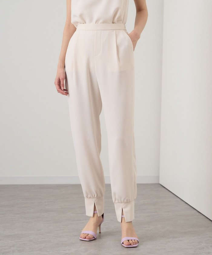 【アナイ/ANAYI】の【セットアップ対応商品】ダブルストレッチジョガーパンツ インテリア・キッズ・メンズ・レディースファッション・服の通販 founy(ファニー) https://founy.com/ ファッション Fashion レディースファッション WOMEN セットアップ Setup パンツ Pants カッティング Cutting ショート Short ストレッチ Stretch セットアップ Set Up |ID: prp329100004532813 ipo3291000000032039733