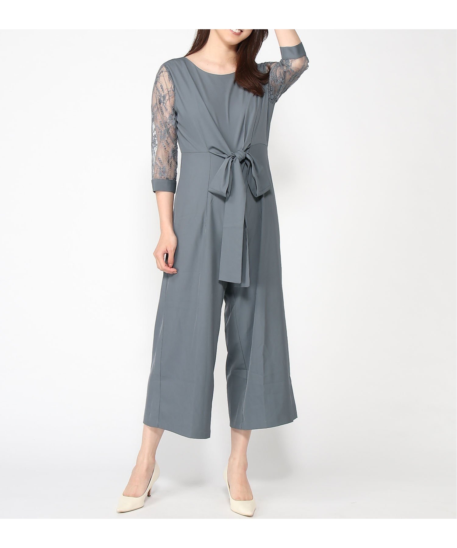 【ドレス/DRESS+】のパーティー 結婚式 ジャンプスーツ パンツドレス レース袖 オールインワン2way インテリア・キッズ・メンズ・レディースファッション・服の通販 founy(ファニー) 　ファッション　Fashion　レディースファッション　WOMEN　インナー　Inner　エレガント 上品　Elegant　クール　Cool　スーツ　Suit　ドレス　Dress　リボン　Ribbon　レース　Race　ワイド　Wide　結婚式　Wedding Ceremony　チャコールグレー|ID: prp329100004532817 ipo3291000000032039752