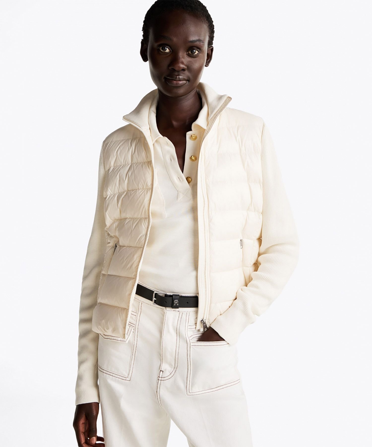 【トミーヒルフィガー/TOMMY HILFIGER】のフェミニングロスニットダウンジャケット インテリア・キッズ・メンズ・レディースファッション・服の通販 founy(ファニー) 　ファッション　Fashion　レディースファッション　WOMEN　アウター　Coat Outerwear　ジャケット　Jackets　アメリカン　American　クラシック　Classic　コンパクト　Compact　ゴルフ　Golf　ジャケット　Jacket　スタンド　Stand　ダウン　Down　デニム　Denim　モダン　Modern　人気　Popularity　ホワイトZ00|ID: prp329100004532828 ipo3291000000032039798