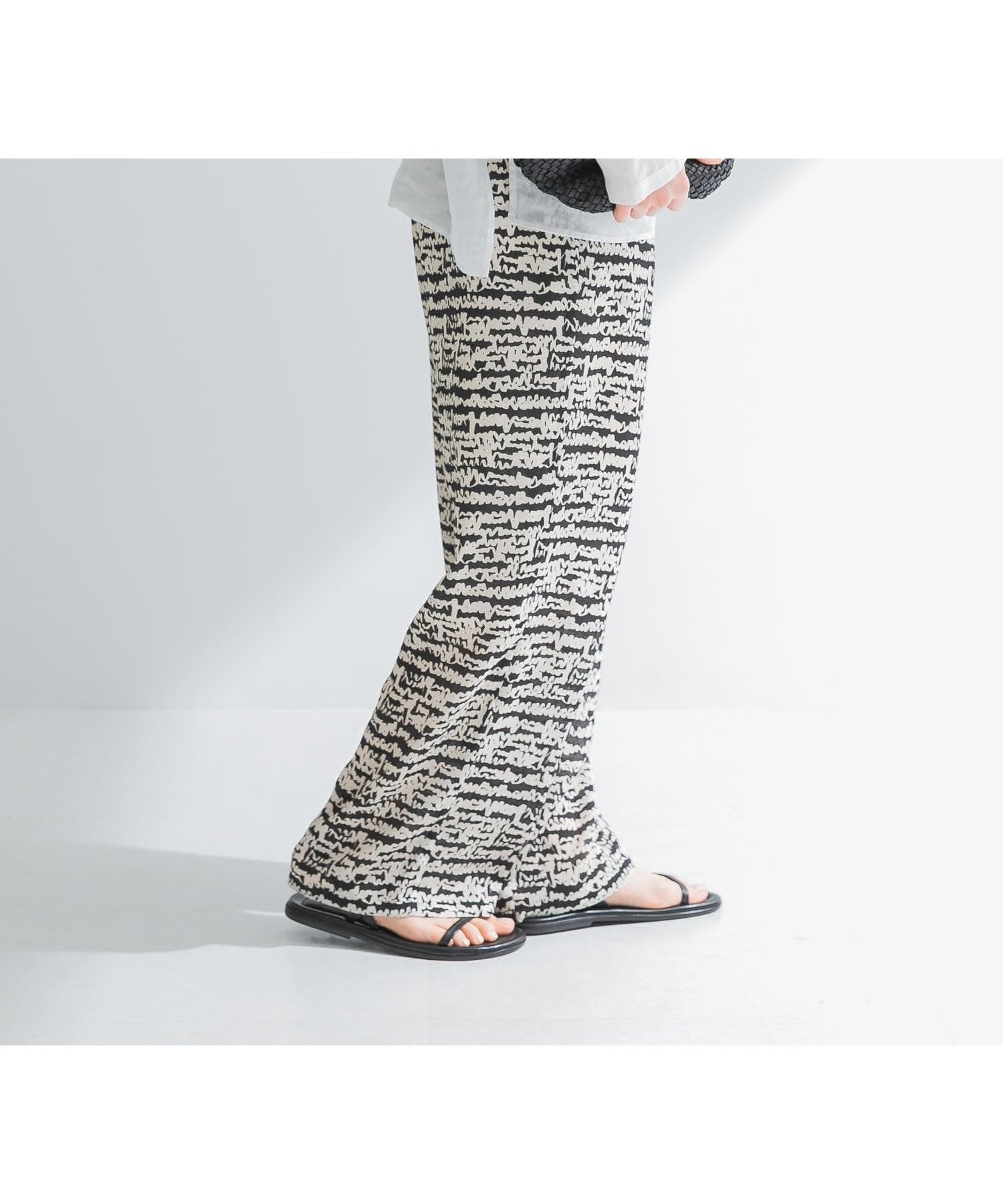 【アーバンリサーチ/URBAN RESEARCH】のSPRINTEXプリントイージーパンツ インテリア・キッズ・メンズ・レディースファッション・服の通販 founy(ファニー) 　ファッション　Fashion　レディースファッション　WOMEN　パンツ　Pants　2025年　2025　2025春夏・S/S　Ss,Spring/Summer,2025　シンプル　Simple　フランス　France　プリント　Print　ポケット　Pocket　夏　Summer　S/S・春夏　Ss・Spring/Summer　BLACK-1|ID: prp329100004532840 ipo3291000000032039850