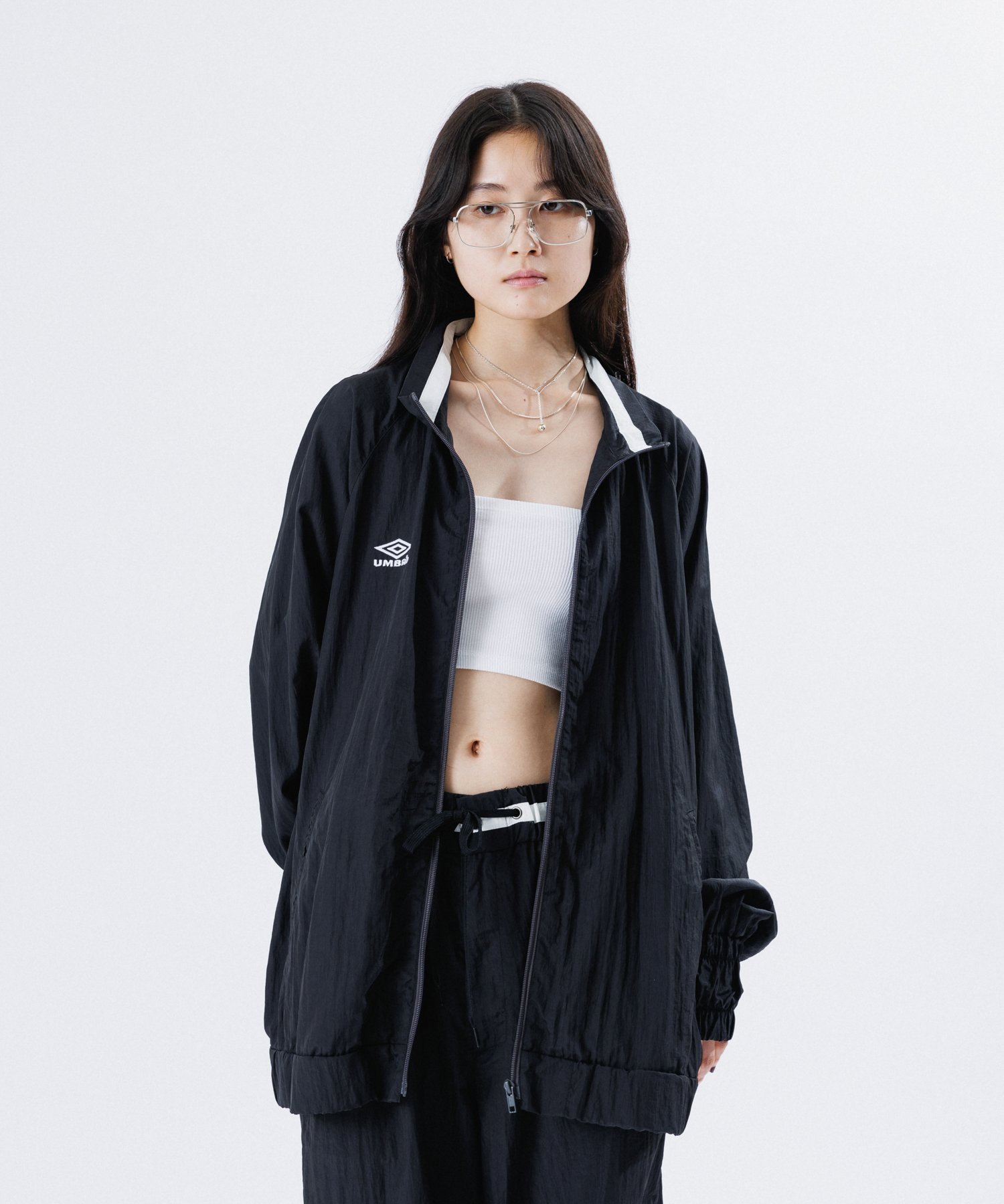【アダム エ ロペ/ADAM ET ROPE'】の【UMBRO*BELPER*M TO R】NYLON TRACK JACKET 人気、トレンドファッション・服の通販 founy(ファニー) 　ファッション　Fashion　レディースファッション　Fashion for Women　アウター　Coat / Outerwear Collection　レディースジャケット・軽アウター　Jackets　サッカー　Seersucker, Summer Fabric　シンプル　Simple, Minimal　ジャケット　Jacket, Outerwear　スポーツ　Sports, Activewear　スポーティ　Sporty, Casual Athletic　フロント　Front, Front Design　ポケット　Pocket, Pocket Detail　別注　Limited Edition, Custom Order　ミリタリー　Military, Army Style　モダン　Modern, Contemporary　A/W・秋冬　Autumn/Winter　冬　Winter / This Winter　2023年　2023　2024年　2024　2023-2024秋冬・A/W　Autumn/Winter 2023–24 AW23–24　2024-2025秋冬・A/W　Autumn/Winter 2024–25 AW24–25　 other-1|ID: prp329100004532859 ipo3291000000032734643