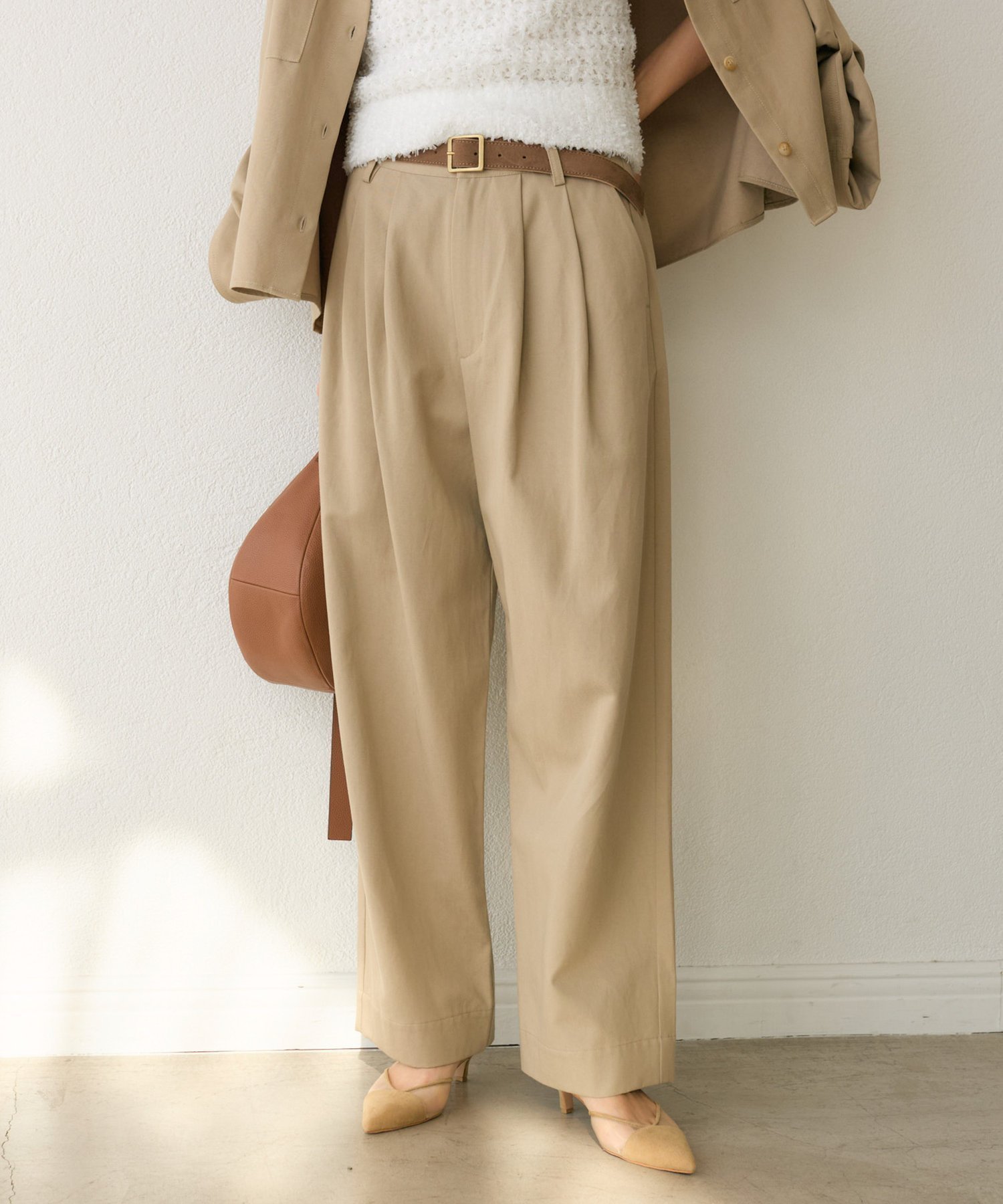 【リヴドロワ/RIVE DROITE】の【MONN. . (モン)】チノワイドパンツ 人気、トレンドファッション・服の通販 founy(ファニー) 　ファッション　Fashion　レディースファッション　WOMEN　パンツ　Pants　サンダル　Sandals　ショート　Short　スニーカー　Sneakers　セットアップ　Set Up　テーパード　Tapered　定番　Standard　ボトム　Bottom　ポケット　Pocket　ワイド　Wide　2022年　2022　2022-2023秋冬・A/W　Aw/Autumn/Winter//Fw/Fall-Winter/2022-2023　夏　Summer　 other-1|ID: prp329100004532905 ipo3291000000032040141