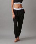 【カルバンクライン/Calvin Klein】の【公式ショップ】 カルバンクライン Icon Cotton LOUNGE - ジョガーパンツ Calvin Klein Underwear QS6872 人気、トレンドファッション・服の通販 founy(ファニー) ファッション Fashion レディースファッション Fashion for Women パンツ Pants & Trousers 下着・ランジェリー Lingerie & Intimates アンダーウェア・ベースインナー・肌着 Underwear / Base Layer / Undergarments おすすめ Recommended / Our Picks リラックス Relax, Relaxed Fit ワーク Workwear, Utility Style thumbnail Black|ID: prp329100004532929 ipo3291000000033672058
