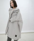 【サロン アダム エ ロペ/SALON adam et rope'】の【雑誌掲載】【KiU for SALON】 ポーチ付き 別注レインポンチョ ライトグレー(08)|ID: prp329100004532939 ipo3291000000032088792