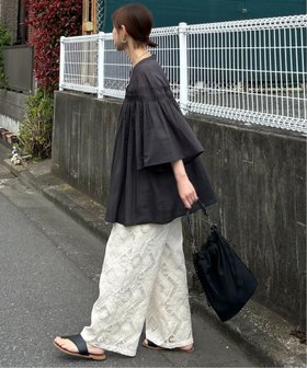 【ノッチ/notch】の【 notch. by KR 】スクエアパターンレースパンツ 人気、トレンドファッション・服の通販 founy(ファニー) ファッション Fashion レディースファッション WOMEN パンツ Pants 春 Spring ガーリー Girly コラボ Collaboration サンダル Sandals シューズ Shoes スクエア Square ダウン Down チュニック Tunic 人気 Popularity フラット Flat リラックス Relax レース Race ワイド Wide S/S・春夏 Ss・Spring/Summer おすすめ Recommend 夏 Summer 2025年 2025 2025春夏・S/S Ss,Spring/Summer,2025 |ID:prp329100004533002