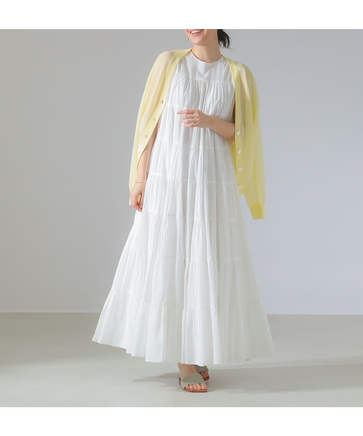 【デミルクス ビームス/Demi-Luxe BEAMS】の【別注】MARIHA / ミューズ ソリッド ワンピース 25SS 旅行 お呼ばれ ドレス 選べる丈感 インテリア・キッズ・メンズ・レディースファッション・服の通販 founy(ファニー) 　ファッション　Fashion　レディースファッション　WOMEN　ワンピース　Dress　ドレス　Party Dresses　インド　India　インナー　Inner　くるぶし　Ankle　カーディガン　Cardigan　シンプル　Simple　ジャケット　Jacket　ティアード　Tiered　ドレス　Dress　ネップ　Nep Yarn　ノースリーブ　No Sleeve　バランス　Balance　プリント　Print　別注　Special Order　ラウンド　Round　おすすめ　Recommend　旅行　Travel　エレガント 上品　Elegant　2025年　2025　2025春夏・S/S　Ss,Spring/Summer,2025　別注WHITE_CHALCEDONY|ID: prp329100004533104 ipo3291000000032153301