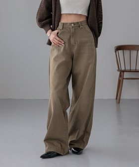 【ローリーズファーム/LOWRYS FARM】 カラーデニムパンツ人気、トレンドファッション・服の通販 founy(ファニー) ファッション Fashion レディースファッション Fashion for Women パンツ Pants & Trousers デニムパンツ・ジーンズ・美脚デニム Denim Jeans & Pants おすすめ Recommended / Our Picks キャミ Camisole, Cami Top コンパクト Compact, Small Size ストレート Straight, Straight Cut タンク Tank Top, Sleeveless Top デニム Denim, Jeans Material フィット Fit, Slim Fit ワイド Wide, Wide Fit ヴィンテージ Vintage Style |ID:prp329100004533144