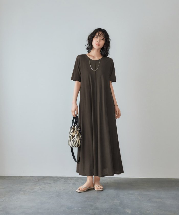 【スタイルデリ/STYLE DELI】の【Made in JAPAN】接触冷感フレアマキシ丈ワンピース インテリア・キッズ・メンズ・レディースファッション・服の通販 founy(ファニー) https://founy.com/ ファッション Fashion レディースファッション WOMEN ワンピース Dress カットソー Cut And Sew ギャザー Gather シンプル Simple ジャケット Jacket スニーカー Sneakers フレア Flare ペチコート Petticoat 半袖 Short Sleeve マキシ Maxi ロング Long 日本製 Made In Japan 夏 Summer エレガント 上品 Elegant |ID: prp329100004533172 ipo3291000000032041259