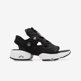 【リーボック/Reebok】のインスタポンプフューリー サンダル ジップ / INSTAPUMP FURY SANDAL ZIP 人気、トレンドファッション・服の通販 founy(ファニー) ファッション Fashion レディースファッション Ladies' Fashion Online サンダル Sandals シューズ Shoes ジップ Zip フィット Fit フォーム Form ボトム Bottom 軽量 Lightweight |ID:prp329100004533390