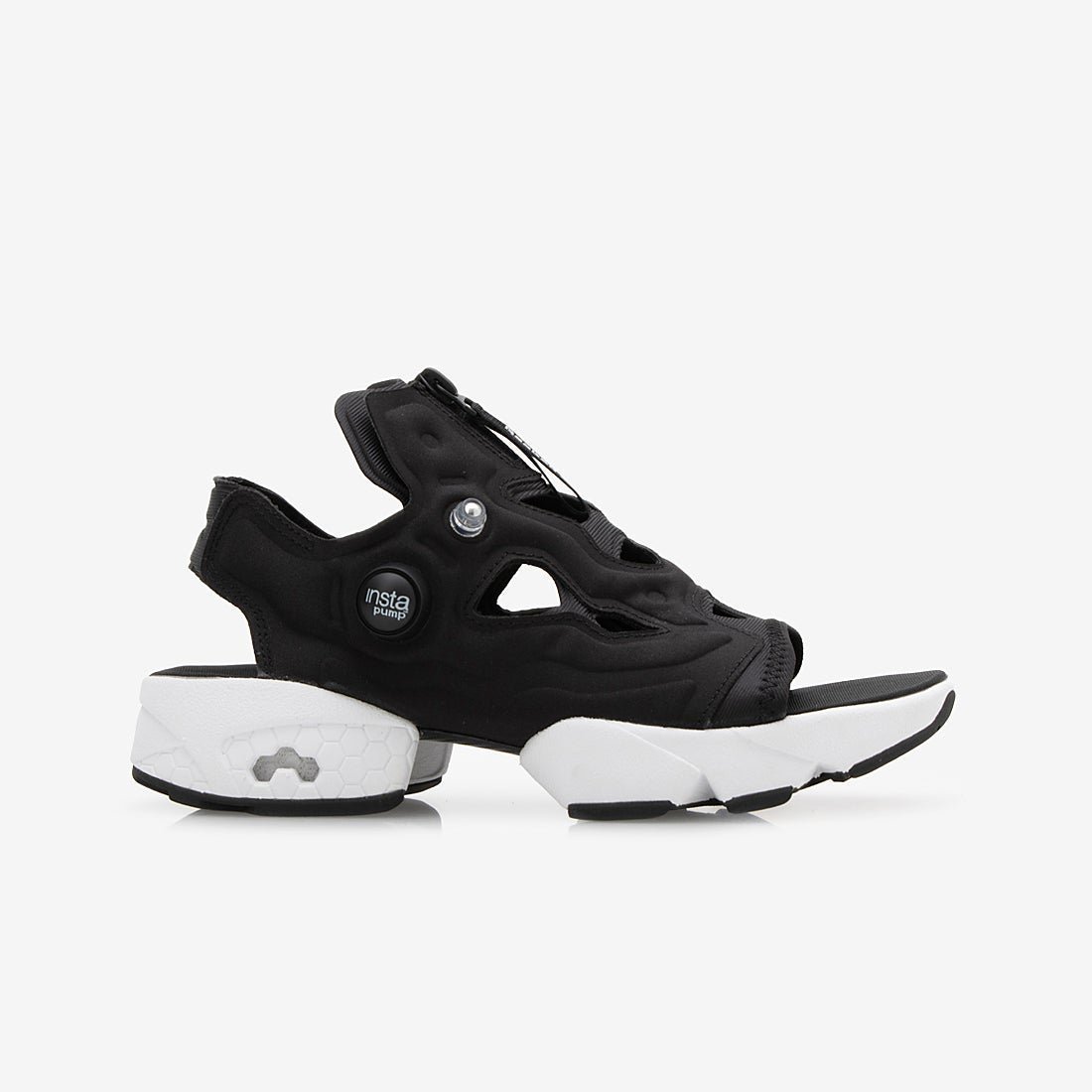 【リーボック/Reebok】のインスタポンプフューリー サンダル ジップ / INSTAPUMP FURY SANDAL ZIP インテリア・キッズ・メンズ・レディースファッション・服の通販 founy(ファニー) 　ファッション　Fashion　レディースファッション　Ladies' Fashion Online　サンダル　Sandals　シューズ　Shoes　ジップ　Zip　フィット　Fit　フォーム　Form　ボトム　Bottom　軽量　Lightweight　ブラック_100202019|ID: prp329100004533390 ipo3291000000032493072