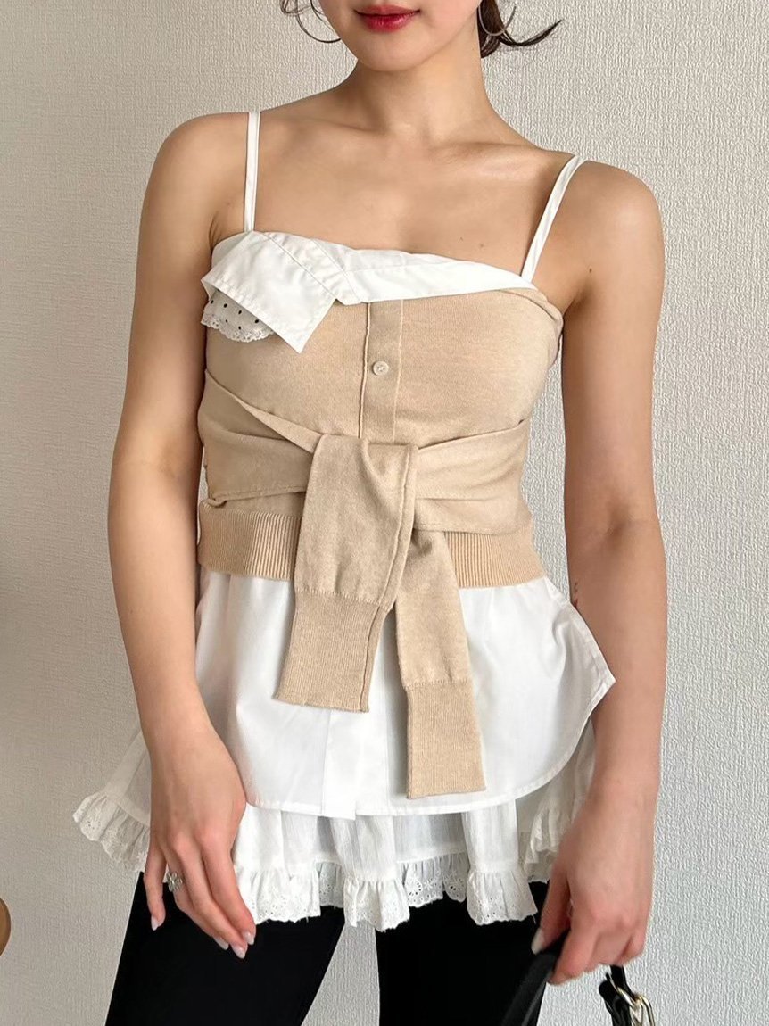 【リリーブラウン/Lily Brown】のレイヤードカップイントップス 人気、トレンドファッション・服の通販 founy(ファニー) 　ファッション　Fashion　レディースファッション　Fashion for Women　トップス・カットソー　Cut & Sew Tops　おすすめ　Recommended / Our Picks　エレガント 上品　Elegant　カーディガン　Cardigan, Knitwear　キャミソール　Camisole, Spaghetti Strap Top　シルク　Silk, 100% Silk　シンプル　Simple, Minimal　デニム　Denim, Jeans Material　トレンド　Trend, Trending Now　フェミニン　Feminine, Girly　マニッシュ　Mannish, Boyish　レース　Lace, Lace Fabric　 other-1|ID: prp329100004533397 ipo3291000000033353847