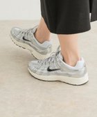 【アーバンリサーチ ドアーズ/URBAN RESEARCH DOORS】のNIKE P-6000 メタリックシルバー|ID:prp329100004533442