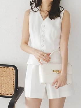 【スナイデル/SNIDEL】 ジレショートパンツセット人気、トレンドファッション・服の通販 founy(ファニー) ファッション Fashion レディースファッション Fashion for Women アウター Coat / Outerwear Collection パンツ Pants & Trousers ショートパンツ・ハーフパンツ High-Waisted & Relaxed Shorts サマー Summer, Summer Style シェイプ Shape, Slim Fit ショート Short, Short Length セットアップ Set-Up, Coordinated Outfit センター Center, Center Line ツイード Twill, Twill Weave トレンド Trend, Trending Now フロント Front, Front Design ベーシック Basic, Essential ラベンダー Lavender エレガント 上品 Elegant |ID:prp329100004533507