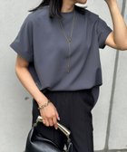 【スタイルドア/STYLEDOOR】のバックジップジョーゼットTブラウス チャコール|ID: prp329100004533689 ipo3291000000033276854