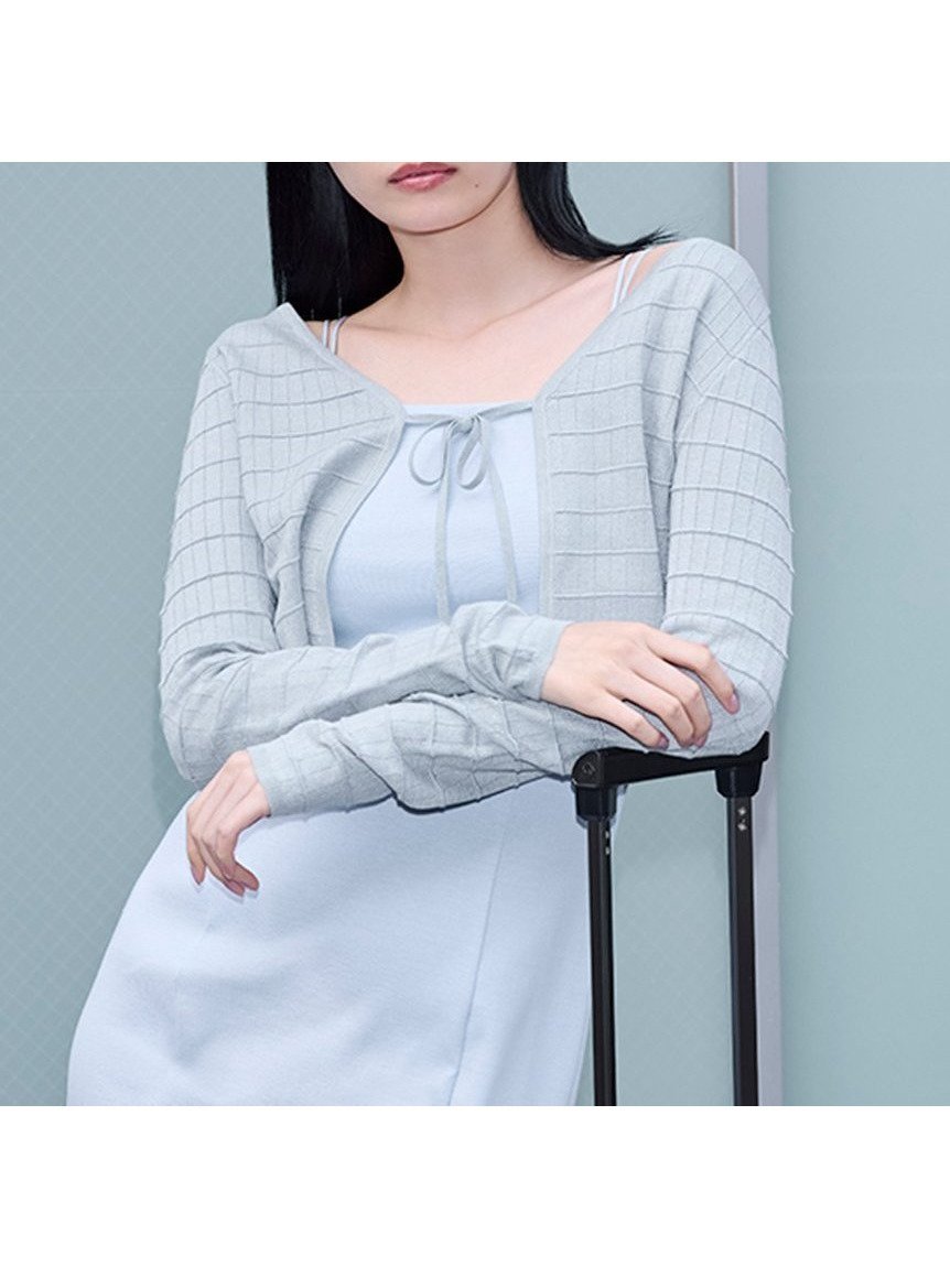 【フレイ アイディー/FRAY I.D】のシルクブレンドアンサンブルニット インテリア・キッズ・メンズ・レディースファッション・服の通販 founy(ファニー) 　ファッション　Fashion　レディースファッション　Ladies' Fashion Online　トップス・カットソー　Tops/Tshirt　ニット　Knit Tops　アンサンブル　Knit Ensemble　アンサンブル　Ensemble　インナー　Inner　エレガント 上品　Elegant　春　Spring　カーディガン　Cardigan　キャミソール　Camisole　クロップド　Cropped　コンパクト　Compact　シルク　Silk　雑誌　Magazine　フリル　Frills　フロント　Front　ボレロ　Bolero　夏　Summer　LBLU[081]|ID: prp329100004533724 ipo3291000000032608590
