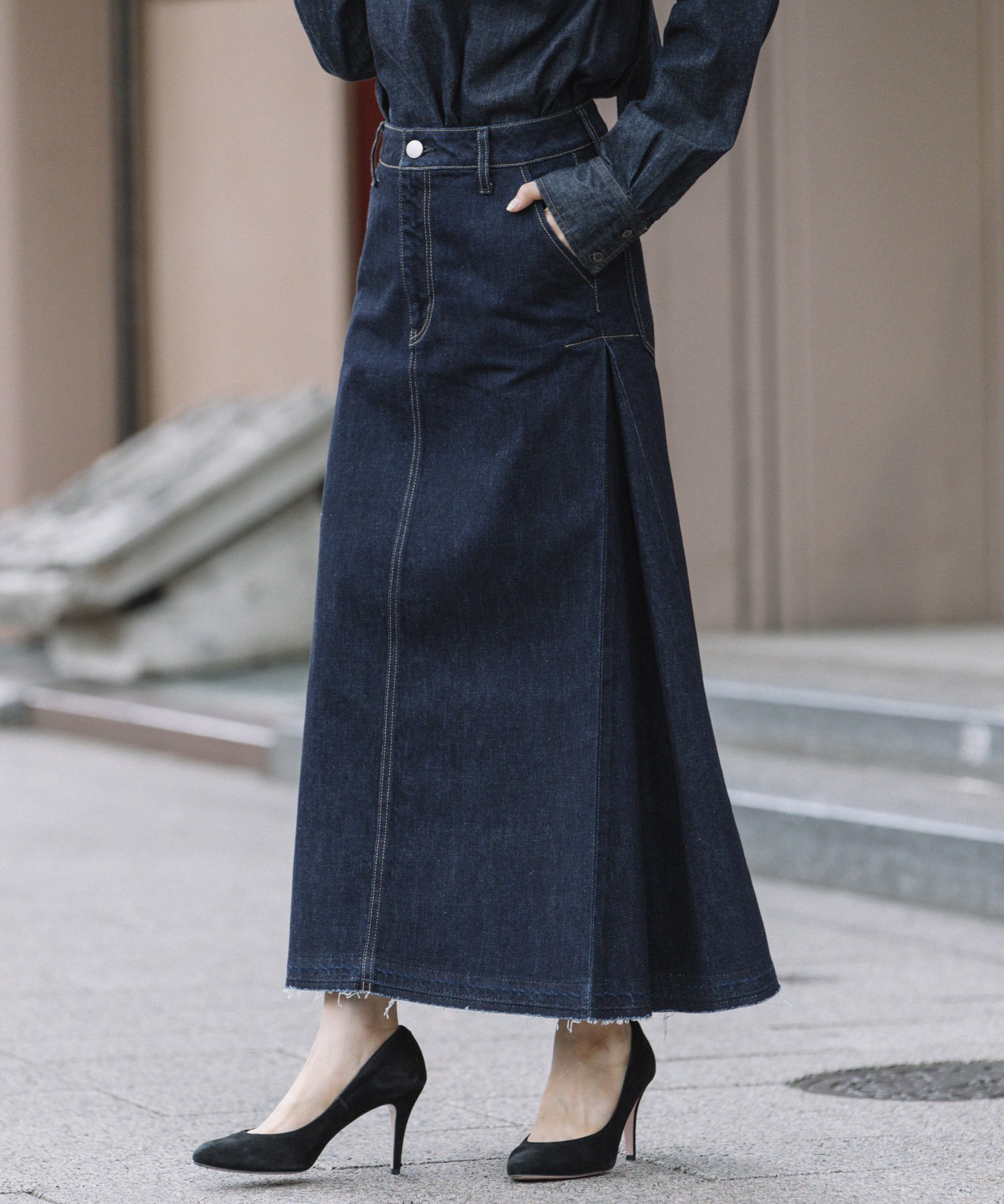 【ミューニック/Munich】の12ozデニムマキシスカート インテリア・キッズ・メンズ・レディースファッション・服の通販 founy(ファニー) 　ファッション　Fashion　レディースファッション　WOMEN　スカート　Skirt　ヴィンテージ　Vintage　カットオフ　Cut Off　サンダル　Sandals　シューズ　Shoes　スウェット　Sweat　ストレッチ　Stretch　スニーカー　Sneakers　スポーツ　Sports　デニム　Denim　定番　Standard　バランス　Balance　ビッグ　Big　フェミニン　Feminine　ボックス　Box　おすすめ　Recommend　夏　Summer　nvy|ID: prp329100004533817 ipo3291000000032043840