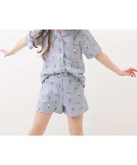 【デビロック/devirock / KIDS】の着心地やわらか 総柄開襟半袖パジャマ 人気、トレンドファッション・服の通販 founy(ファニー) ファッション Fashion キッズファッション KIDS お家時間・ステイホーム Home Time/Stay Home シャーリング Shirring パジャマ Pajamas リボン Ribbon 半袖 Short Sleeve |ID:prp329100004533853