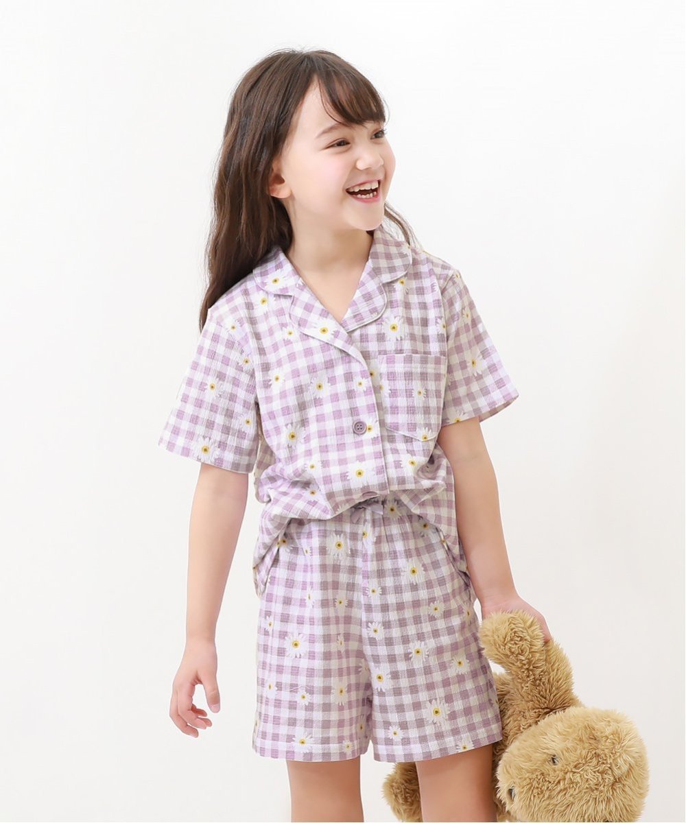 【デビロック/devirock / KIDS】の着心地やわらか 総柄開襟半袖パジャマ インテリア・キッズ・メンズ・レディースファッション・服の通販 founy(ファニー) 　ファッション　Fashion　キッズファッション　KIDS　お家時間・ステイホーム　Home Time/Stay Home　シャーリング　Shirring　パジャマ　Pajamas　リボン　Ribbon　半袖　Short Sleeve　005-フラワー-Lラベンダー|ID: prp329100004533853 ipo3291000000032372904