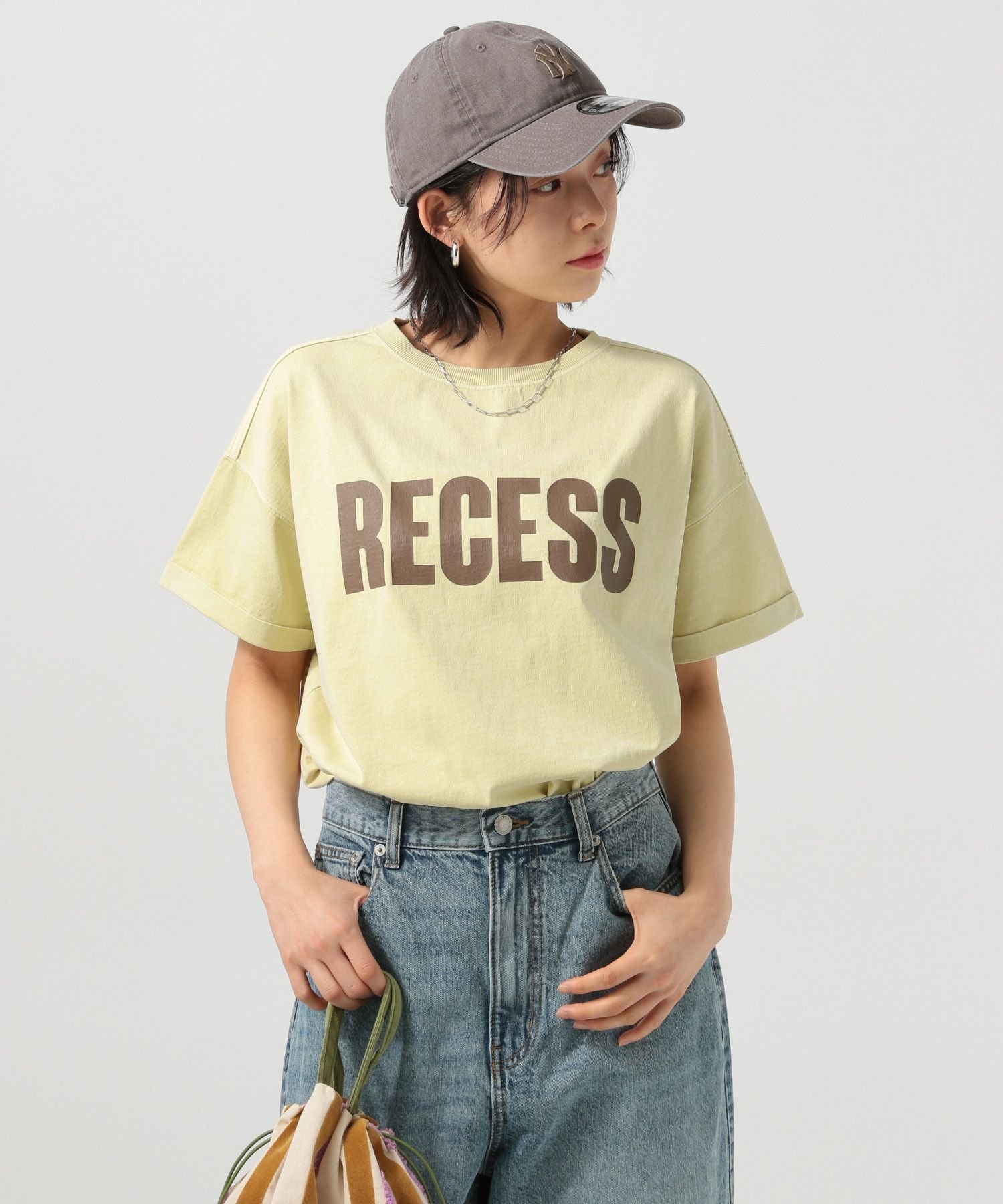 【ベイフロー/BAYFLOW】のピグメントロゴショートスリーブT インテリア・キッズ・メンズ・レディースファッション・服の通販 founy(ファニー) 　ファッション　Fashion　レディースファッション　Ladies' Fashion Online　おすすめ　Recommend　グラフィック　Graphic　ジャケット　Jacket　スラックス　Slacks　デニム　Denim　プリント　Print　今季　This Season　夏　Summer　定番　Standard　春　Spring　S/S・春夏　Ss・Spring/Summer　ベージュ55|ID: prp329100004533887 ipo3291000000032520023