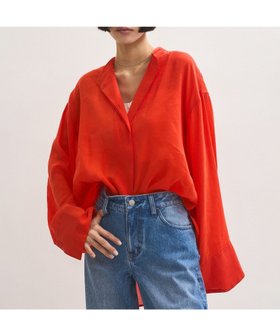 【アダム エ ロペ/ADAM ET ROPE'】の【サステナブル】バックオープンシャツ 人気、トレンドファッション・服の通販 founy(ファニー) ファッション Fashion レディースファッション Fashion for Women トップス・カットソー Cut & Sew Tops シャツ・ブラウス・オフィスカジュアル Elegant Blouses & Button-Ups バッグ Bags インナー Innerwear 春 Spring カフス Cuff Design シアー Sheer, See-Through スラックス Slacks, Dress Pants スリット Slit, Slit Detail スリーブ Sleeve, Long Sleeve / Short Sleeve デニム Denim, Jeans Material ネップ Nepp, Slub Yarn ポケット Pocket, Pocket Detail ロング Long, Long-Length ワイド Wide, Wide Fit S/S・春夏 SS, Spring/Summer, Warm Season おすすめ Recommended / Our Picks 夏 Summer 2025年 2025 2025春夏・S/S Spring/Summer 2025 SS25 |ID:prp329100004533968