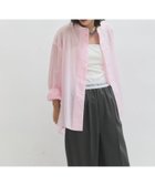 【アダム エ ロペ/ADAM ET ROPE'】の【サステナブル】バックオープンシャツ 人気、トレンドファッション・服の通販 founy(ファニー) ファッション Fashion レディースファッション Fashion for Women トップス・カットソー Cut & Sew Tops シャツ・ブラウス・オフィスカジュアル Elegant Blouses & Button-Ups バッグ Bags インナー Innerwear 春 Spring カフス Cuff Design シアー Sheer, See-Through スラックス Slacks, Dress Pants スリット Slit, Slit Detail スリーブ Sleeve, Long Sleeve / Short Sleeve デニム Denim, Jeans Material ネップ Nepp, Slub Yarn ポケット Pocket, Pocket Detail ロング Long, Long-Length ワイド Wide, Wide Fit S/S・春夏 SS, Spring/Summer, Warm Season おすすめ Recommended / Our Picks 夏 Summer 2025年 2025 2025春夏・S/S Spring/Summer 2025 SS25 thumbnail ピンク(63)|ID: prp329100004533968 ipo3291000000033310086