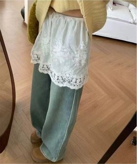 【チェルカ/CERCA】のChiina/Chiina/ レースレイヤードミニスカート 人気、トレンドファッション・服の通販 founy(ファニー) ファッション Fashion レディースファッション WOMEN スカート Skirt ミニスカート Mini Skirts おすすめ Recommend カーディガン Cardigan デニム Denim トレンド Trend レース Race 再入荷 Restock/Back In Stock/Re Arrival |ID:prp329100004534047