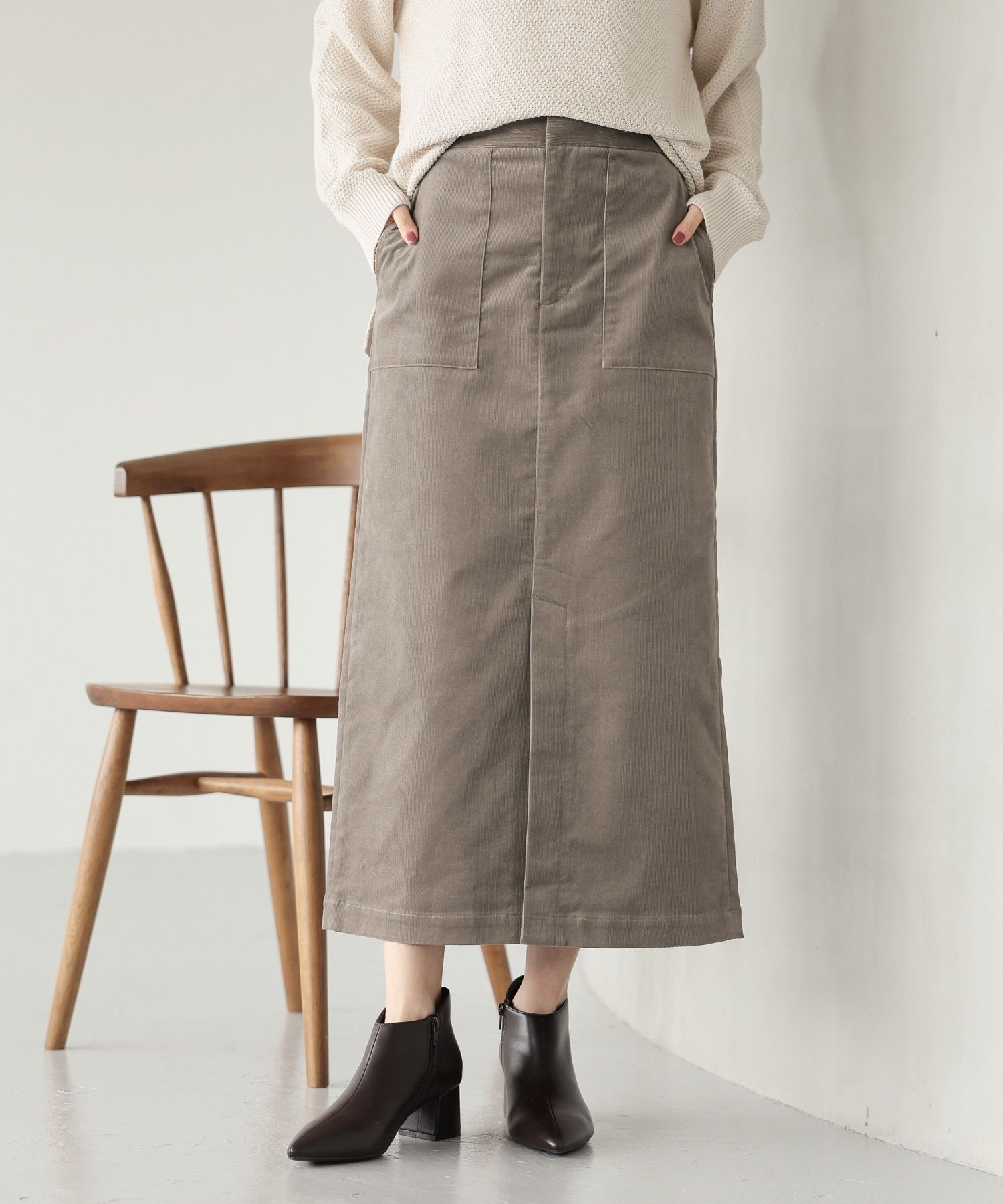 【グローバルワーク/GLOBAL WORK】のコーデュロイストレッチスカート/115457 人気、トレンドファッション・服の通販 founy(ファニー) 　ファッション　Fashion　レディースファッション　Ladies' Fashion Online　スカート　Skirt　ギャザー　Gather　コンパクト　Compact　コーデュロイ　Corduroy　スウェット　Sweat　ストレッチ　Stretch　ミリタリー　Military　A/W・秋冬　Aw・Autumn/Winter・Fw・Fall-Winter　 other-1|ID: prp329100004534076 ipo3291000000032611962