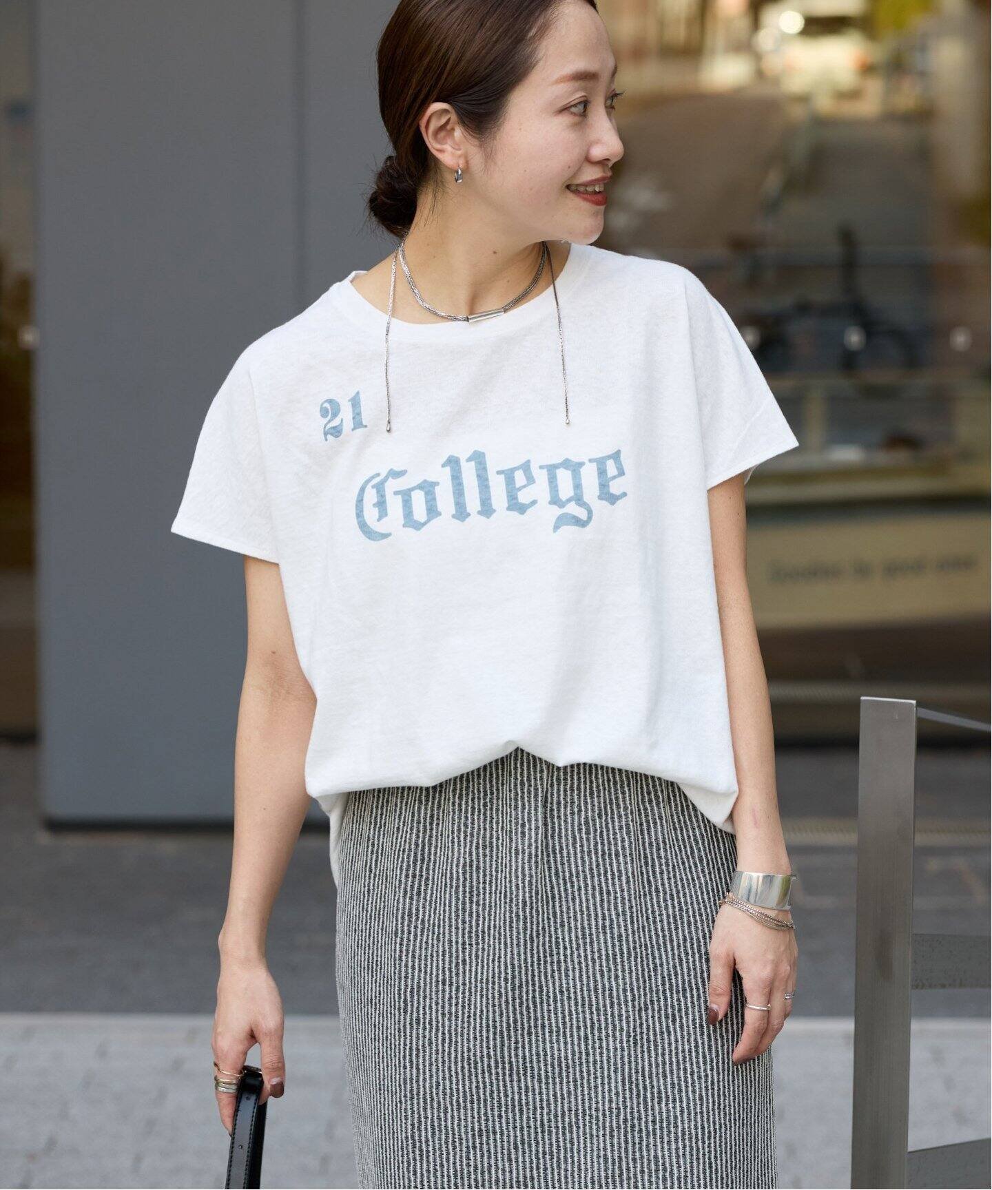 【ジャーナルスタンダード/JOURNAL STANDARD】の【RIDING HIGH/ライディングハイ】ラフィテンジクTシャツ インテリア・キッズ・メンズ・レディースファッション・服の通販 founy(ファニー) 　ファッション　Fashion　レディースファッション　Fashion for Women　トップス・カットソー　Cut & Sew Tops　シャツ・ブラウス・オフィスカジュアル　Elegant Blouses & Button-Ups　ロングTシャツ・Tシャツ　Longline T-Shirts & Tees　2025年　2025　2025春夏・S/S　Spring/Summer 2025 SS25　ホワイト|ID: prp329100004534098 ipo3291000000032713932