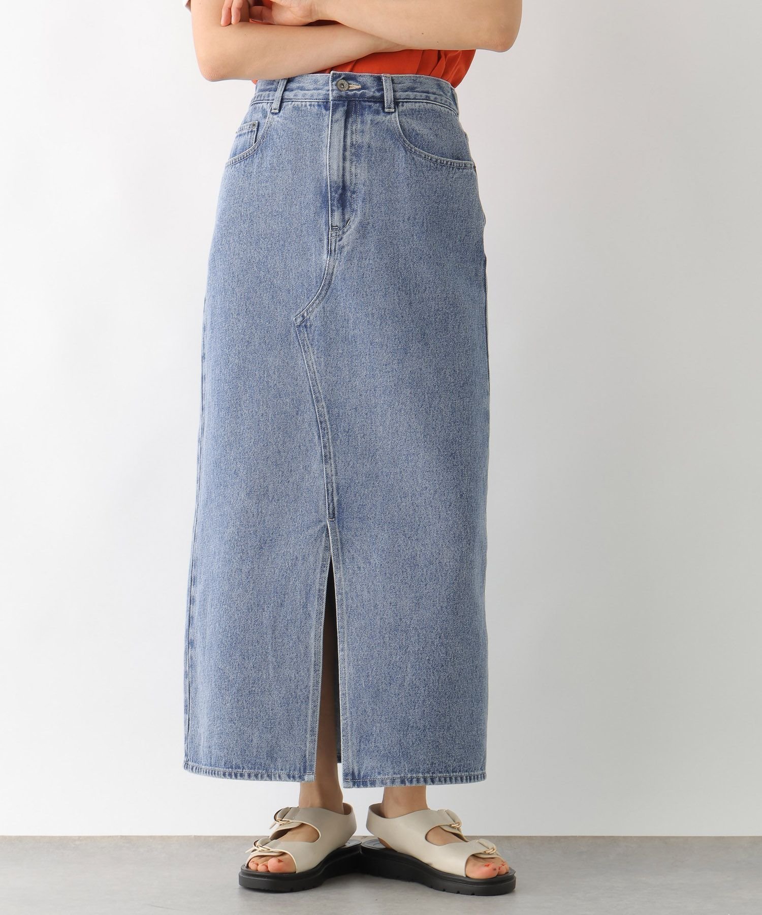 【レプシィム ローリーズファーム/LEPSIM LOWRYS FARM】のデニムナロースカート インテリア・キッズ・メンズ・レディースファッション・服の通販 founy(ファニー) 　ファッション　Fashion　レディースファッション　WOMEN　スカート　Skirt　おすすめ　Recommend　カーディガン　Cardigan　スリット　Slit　デニム　Denim　フロント　Front　ベーシック　Basic　人気　Popularity　ケミカルブルー86|ID: prp329100004534141 ipo3291000000032237604