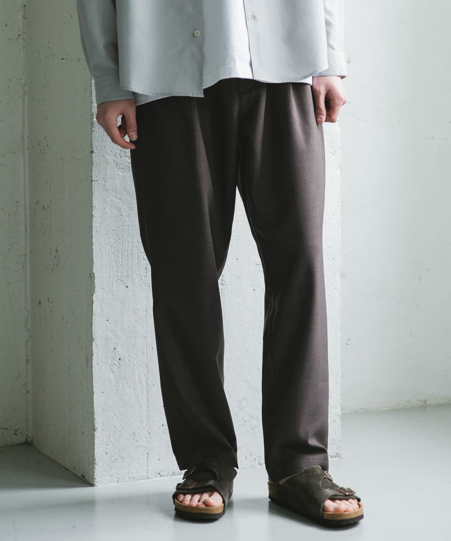 【アーバンリサーチ ドアーズ/URBAN RESEARCH DOORS / MEN】の『イージーケア/速乾』リネンライクイージートラウザー インテリア・キッズ・メンズ・レディースファッション・服の通販 founy(ファニー) 　ファッション　Fashion　メンズファッション　MEN　カーディガン　Cardigan　吸水　Water Absorption　サンダル　Sandals　スマート　Smart　ドローコード　Draw Cord　フロント　Front　リネン　Linen　リラックス　Relax　S/S・春夏　Ss・Spring/Summer　おすすめ　Recommend　夏　Summer　2025年　2025　2025春夏・S/S　Ss,Spring/Summer,2025　LIGHTBROWN|ID: prp329100004534191 ipo3291000000032360659