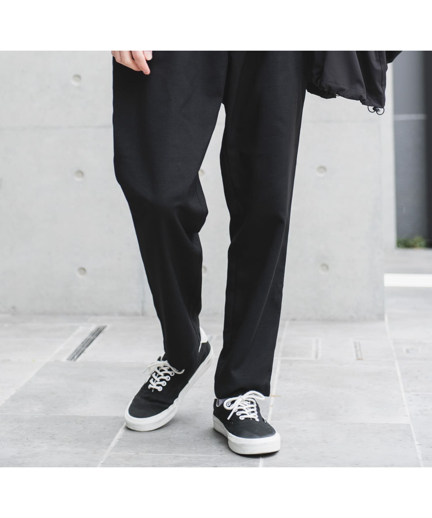 【アーバンリサーチ ドアーズ/URBAN RESEARCH DOORS / MEN】の『イージーケア/速乾』リネンライクイージートラウザー インテリア・キッズ・メンズ・レディースファッション・服の通販 founy(ファニー) 　ファッション　Fashion　メンズファッション　MEN　カーディガン　Cardigan　吸水　Water Absorption　サンダル　Sandals　スマート　Smart　ドローコード　Draw Cord　フロント　Front　リネン　Linen　リラックス　Relax　S/S・春夏　Ss・Spring/Summer　おすすめ　Recommend　夏　Summer　2025年　2025　2025春夏・S/S　Ss,Spring/Summer,2025　BLACK|ID: prp329100004534191 ipo3291000000032360660