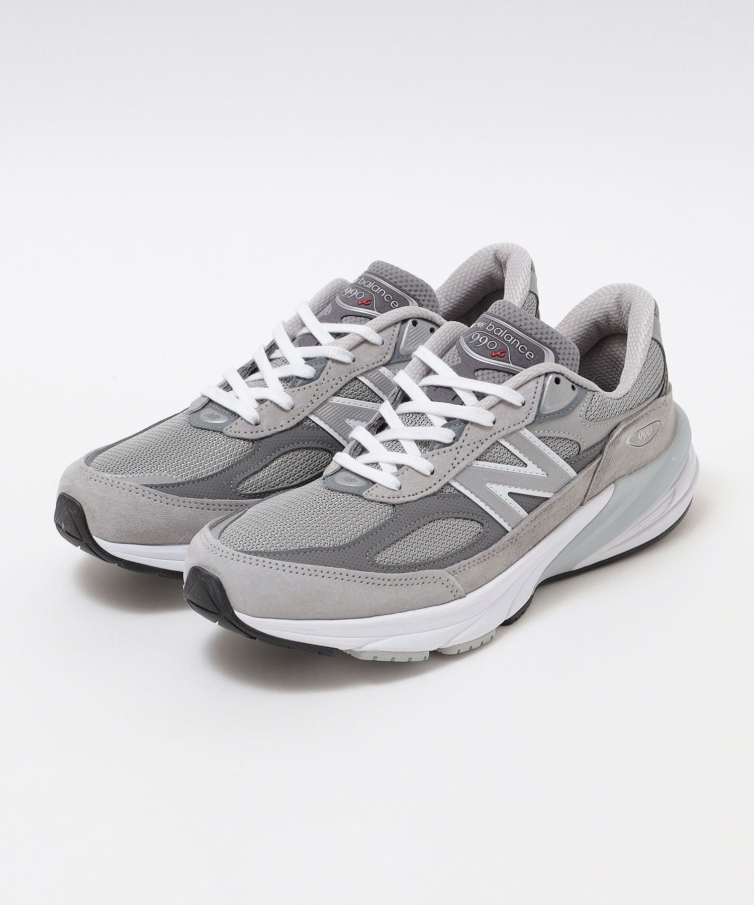 【シップス/SHIPS / MEN】のNEW BALANCE M990 V6 スニーカー インテリア・キッズ・メンズ・レディースファッション・服の通販 founy(ファニー) 　ファッション　Fashion　メンズファッション　Fashion for Men　シューズ・靴　Shoes　スニーカー / カジュアルにもスポーティにも　Sneakers & Trainers　軽量　Lightweight, Ultra Light　シューズ　Shoes, Footwear　スニーカー　Sneakers, Trainers　スポーツ　Sports, Activewear　定番　Standard, Basic Item　バランス　Balance, Style Balance　パフォーマンス　Performance, Active Function　ボストン　Boston　メッシュ　Mesh, Net Fabric　ランニング　Running, Running Wear, Activewear, Jogging　グレー|ID: prp329100004534245 ipo3291000000033392723