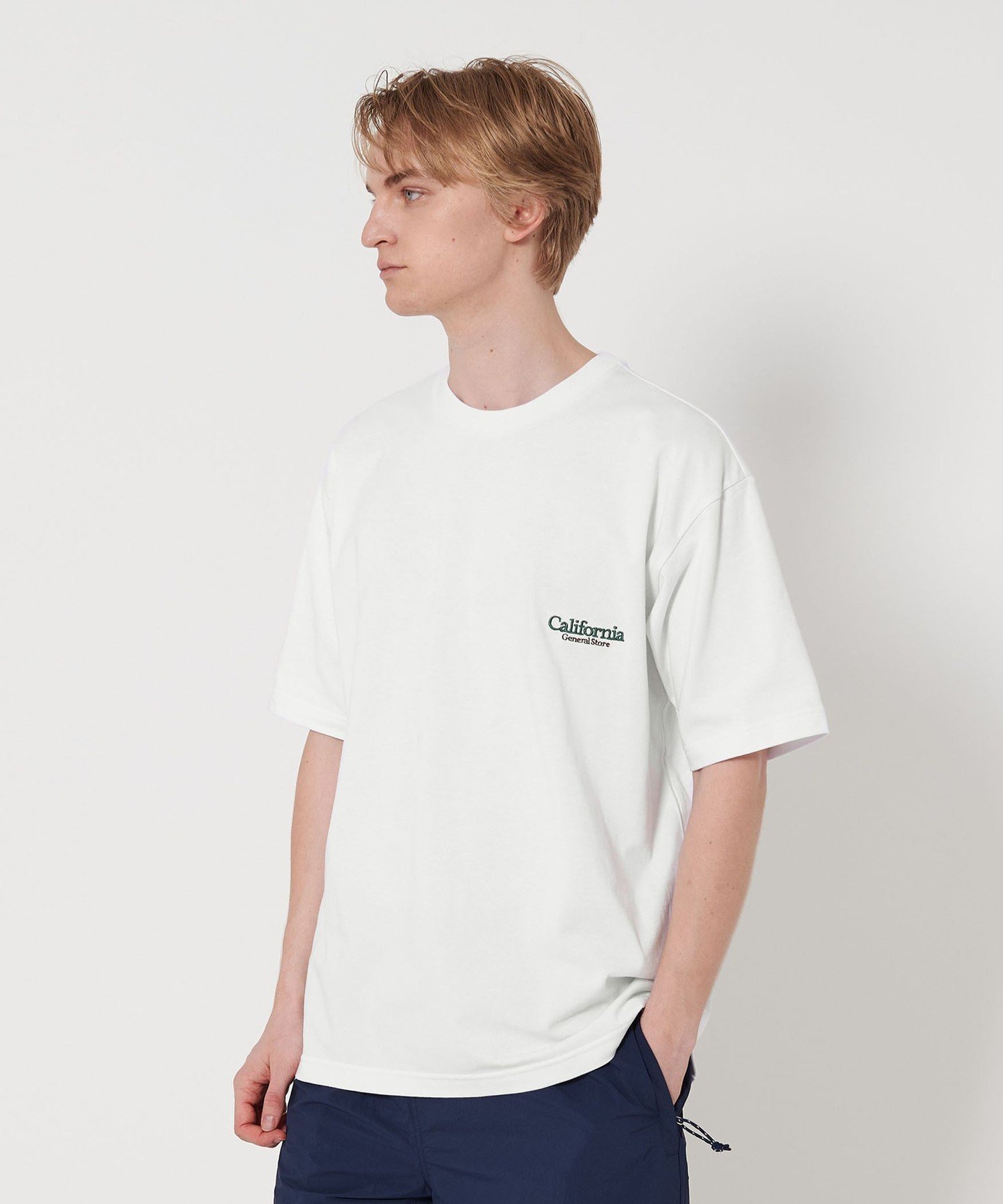 【ビューティ&ユース ユナイテッドアローズ/BEAUTY&YOUTH / UNITED ARROWS】のCGS. オーガニック コットン ロゴ Tシャツ インテリア・キッズ・メンズ・レディースファッション・服の通販 founy(ファニー) 　ファッション　Fashion　レディースファッション　WOMEN　トップス・カットソー　Tops/Tshirt　シャツ/ブラウス　Shirts/Blouses　ロング / Tシャツ　T-Shirts　ウォッシュ　Wash　オーガニック　Organic　リラックス　Relax　ワンポイント　One Point　定番　Standard　WHITE|ID: prp329100004534394 ipo3291000000032175749