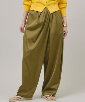 【カレンソロジー/Curensology】のサテンドレープパンツ 人気、トレンドファッション・服の通販 founy(ファニー) ファッション Fashion レディースファッション WOMEN パンツ Pants アシメトリー Asymmetry エレガント 上品 Elegant ギャザー Gather サテン Satin フィット Fit ループ Loop ワッシャー Washer |ID:prp329100004534411