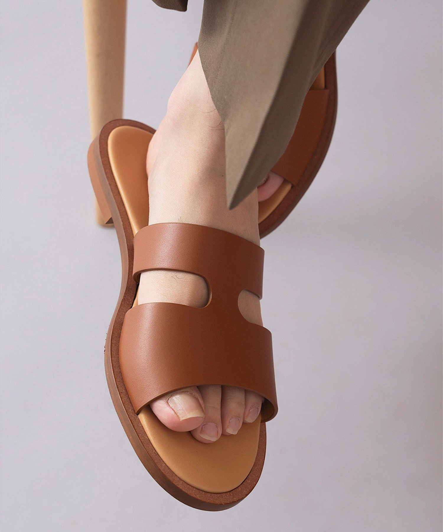 【ビームス/BEAMS / MEN】のL/UCCA / 別注 レザーサンダル 人気、トレンドファッション・服の通販 founy(ファニー) 　ファッション　Fashion　メンズファッション　Fashion for Men　おすすめ　Recommended / Our Picks　エレガント 上品　Elegant　クッション　Cushion, Throw Pillow　サンダル　Sandals, Summer Shoes　ジャケット　Jacket, Outerwear　別注　Limited Edition, Custom Order　 other-1|ID: prp329100004534441 ipo3291000000032786781