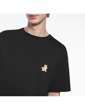 【メゾン キツネ/MAISON KITSUNE】 Maison Kitsune/SPEEDY FOX PATCH COMFORT TEE-SHIRT人気、トレンドファッション・服の通販 founy(ファニー) ファッション Fashion レディースファッション Ladies' Fashion Online トップス・カットソー Tops/Tshirt シャツ/ブラウス Shirts/Blouses パッチ Patch 半袖 Short Sleeve 夏 Summer S/S・春夏 Ss・Spring/Summer |ID:prp329100004534641