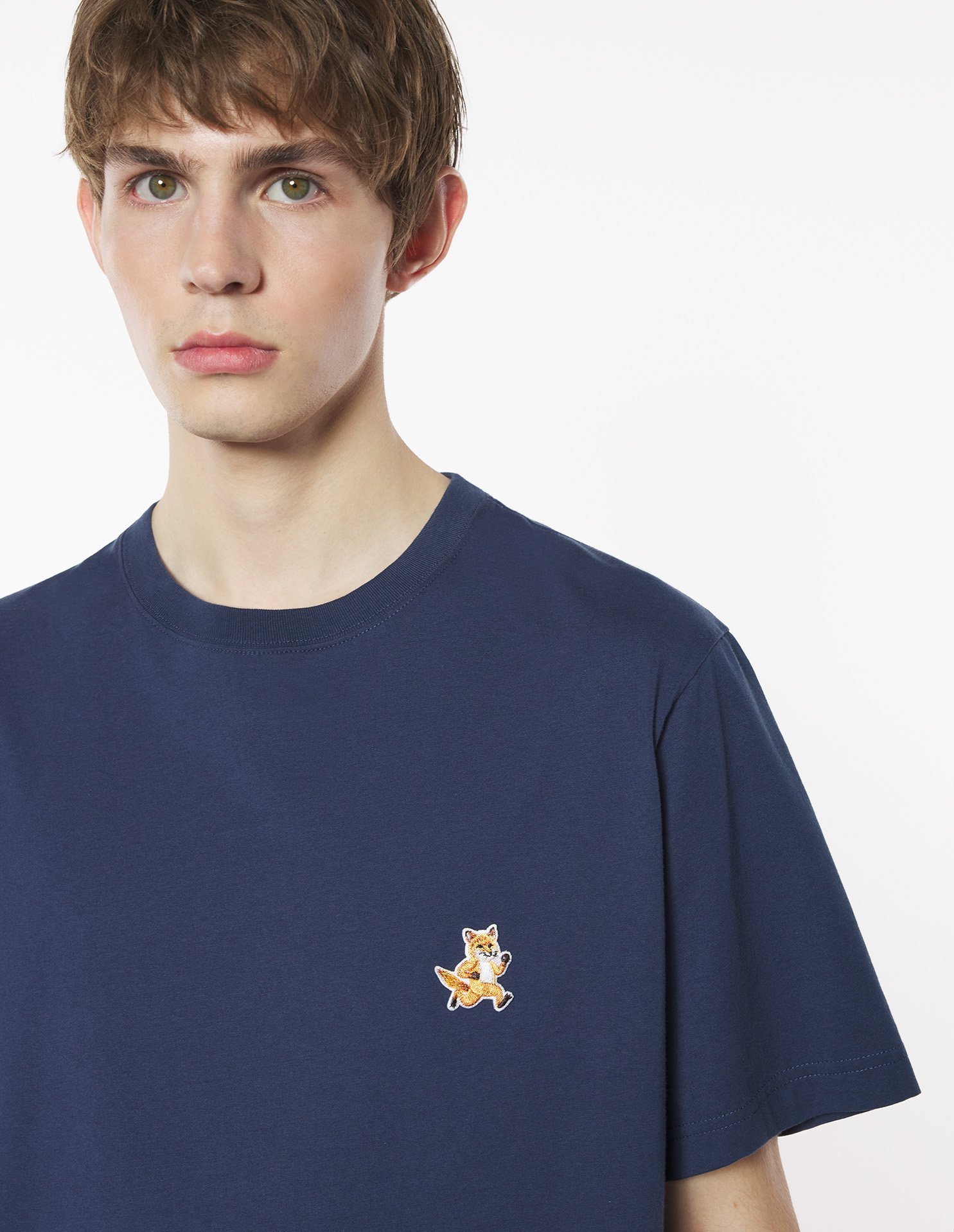 【メゾン キツネ/MAISON KITSUNE】のMaison Kitsune/SPEEDY FOX PATCH COMFORT TEE-SHIRT インテリア・キッズ・メンズ・レディースファッション・服の通販 founy(ファニー) 　ファッション　Fashion　レディースファッション　Ladies' Fashion Online　トップス・カットソー　Tops/Tshirt　シャツ/ブラウス　Shirts/Blouses　パッチ　Patch　半袖　Short Sleeve　夏　Summer　S/S・春夏　Ss・Spring/Summer　INK BLUE|ID: prp329100004534641 ipo3291000000032582979