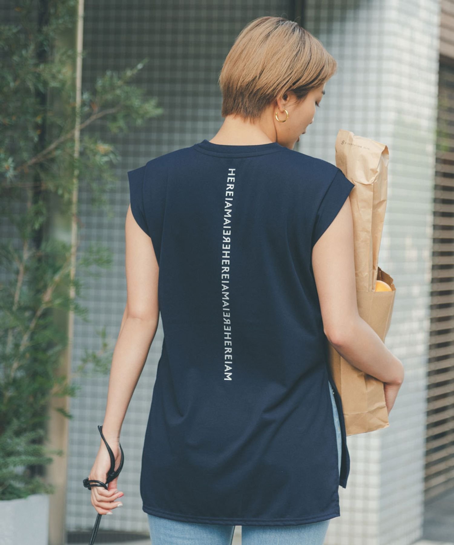【ベイフロー/BAYFLOW】の【HEREIAM】吸水速乾/ミラーロゴノースリプルオーバー2 インテリア・キッズ・メンズ・レディースファッション・服の通販 founy(ファニー) 　ファッション　Fashion　レディースファッション　Ladies' Fashion Online　トップス・カットソー　Tops/Tshirt　プルオーバー　Pullover　おすすめ　Recommend　シンプル　Simple　スポーツ　Sports　タンク　Tank　ノースリーブ　No Sleeve　ピーチ　Peach　レギンス　Leggings　吸水　Water Absorption　ネイビー88|ID: prp329100004534663 ipo3291000000032623065