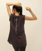 【ベイフロー/BAYFLOW】の【HEREIAM】吸水速乾/ミラーロゴノースリプルオーバー2 人気、トレンドファッション・服の通販 founy(ファニー) ファッション Fashion レディースファッション Fashion for Women トップス・カットソー Cut & Sew Tops カジュアルプルオーバー・ニットトップス Pullovers & Knit Tops / Casual Pullovers おすすめ Recommended / Our Picks シンプル Simple, Minimal スポーツ Sports, Activewear タンク Tank Top, Sleeveless Top ノースリーブ Sleeveless, No-Sleeve ピーチ Peach, Soft Touch レギンス Leggings, Stretch Pants 吸水 Absorbent, Quick-Dry thumbnail ブラウン×ホワイト50|ID: prp329100004534663 ipo3291000000033669864