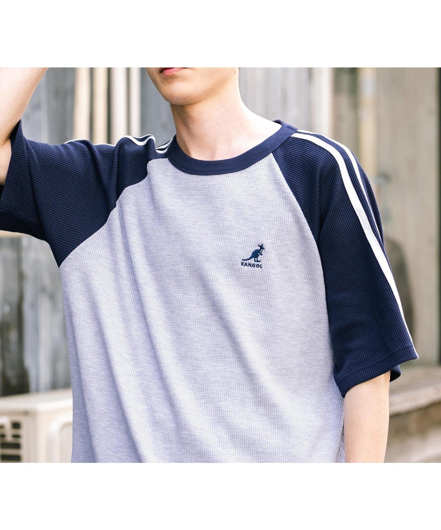 【ロッキーモンロー/Rocky Monroe】のKANGOL 別注コラボ 袖ラインワッフルラグラン半袖Tシャツ インテリア・キッズ・メンズ・レディースファッション・服の通販 founy(ファニー) 　ファッション　Fashion　レディースファッション　WOMEN　トップス・カットソー　Tops/Tshirt　シャツ/ブラウス　Shirts/Blouses　ロング / Tシャツ　T-Shirts　アウトドア　Outdoor　コラボ　Collaboration　切替　Switching　スポーティ　Sporty　スリット　Slit　スリーブ　Sleeve　デニム　Denim　人気　Popularity　バランス　Balance　別注　Special Order　半袖　Short Sleeve　メンズ　Mens　リラックス　Relax　ロング　Long　ワイド　Wide　ワッフル　Waffle　おすすめ　Recommend　エレガント 上品　Elegant　アッシュ×ネイビー|ID: prp329100004534683 ipo3291000000032047397